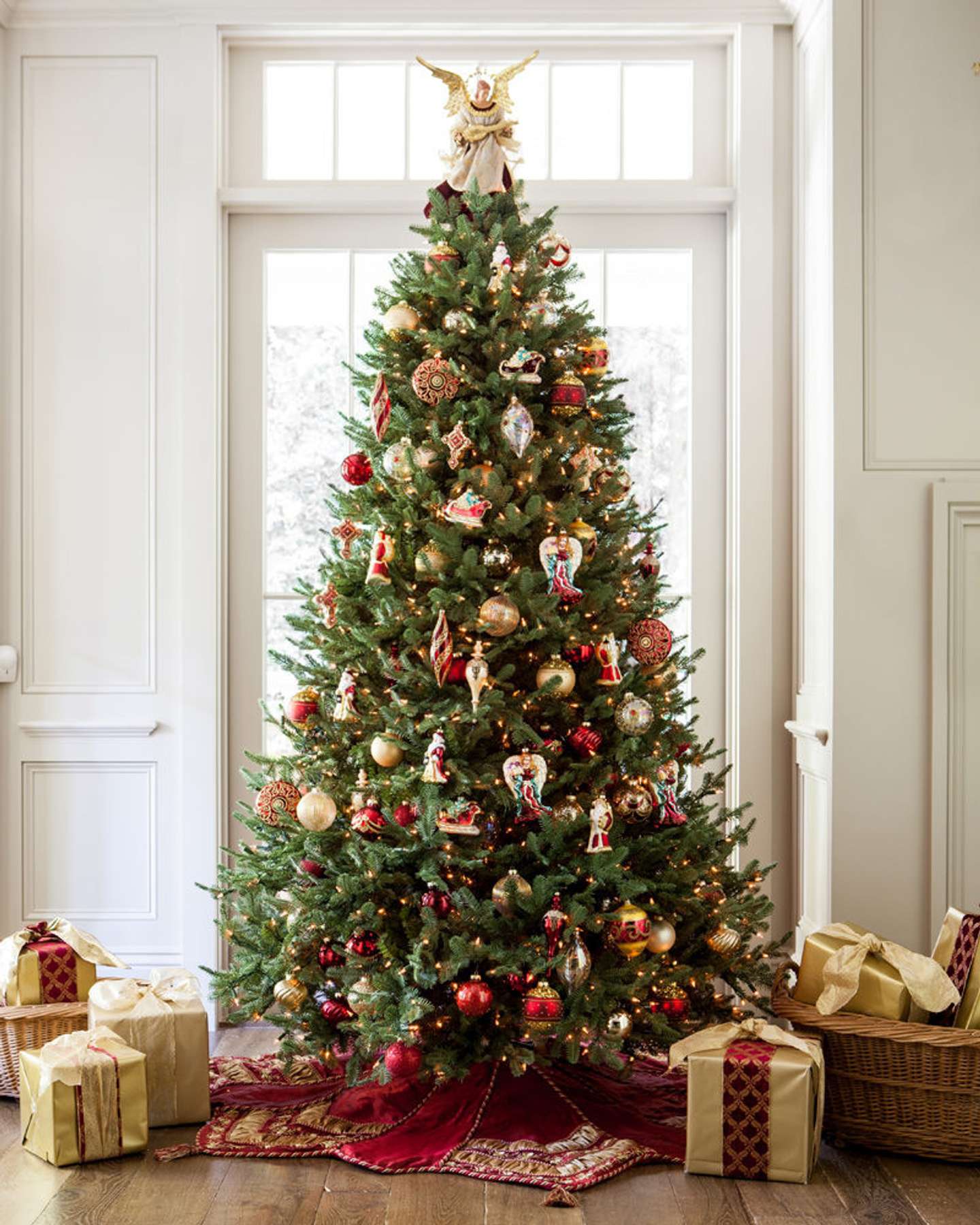 Balsam Hill Balsam Fir Flip Artificial Christmas Tree Holiday Ambience