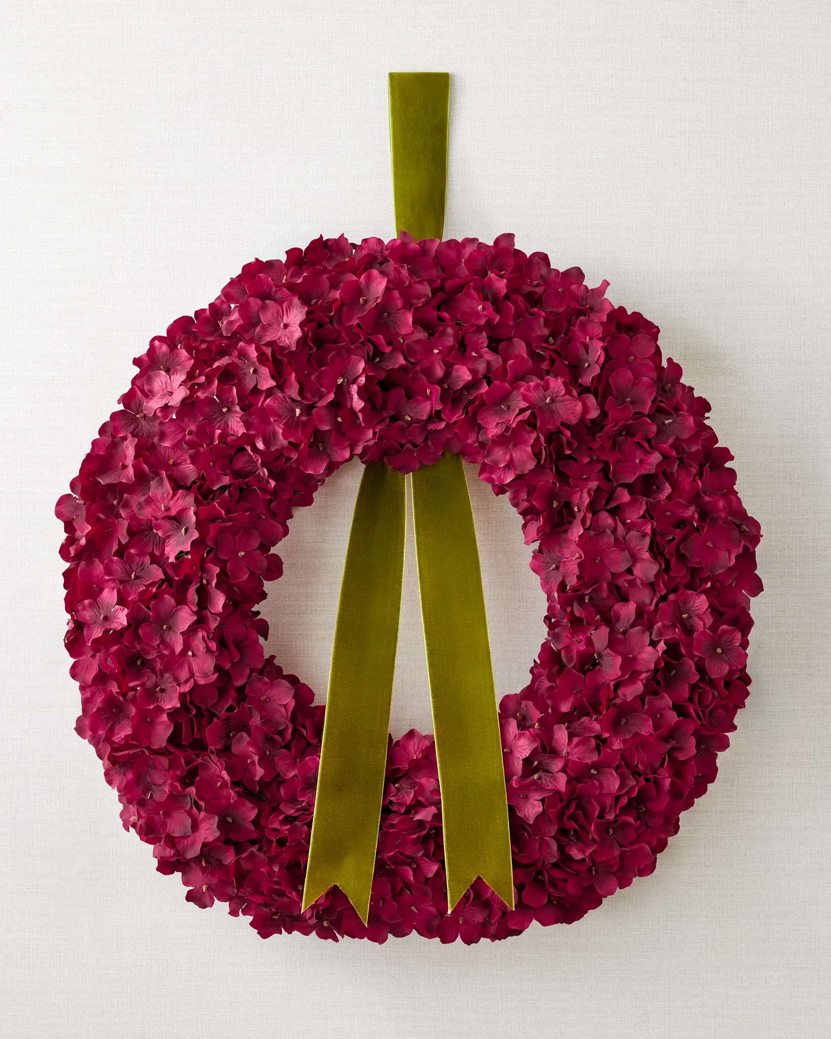 Red Festive Hydrangea Wreath