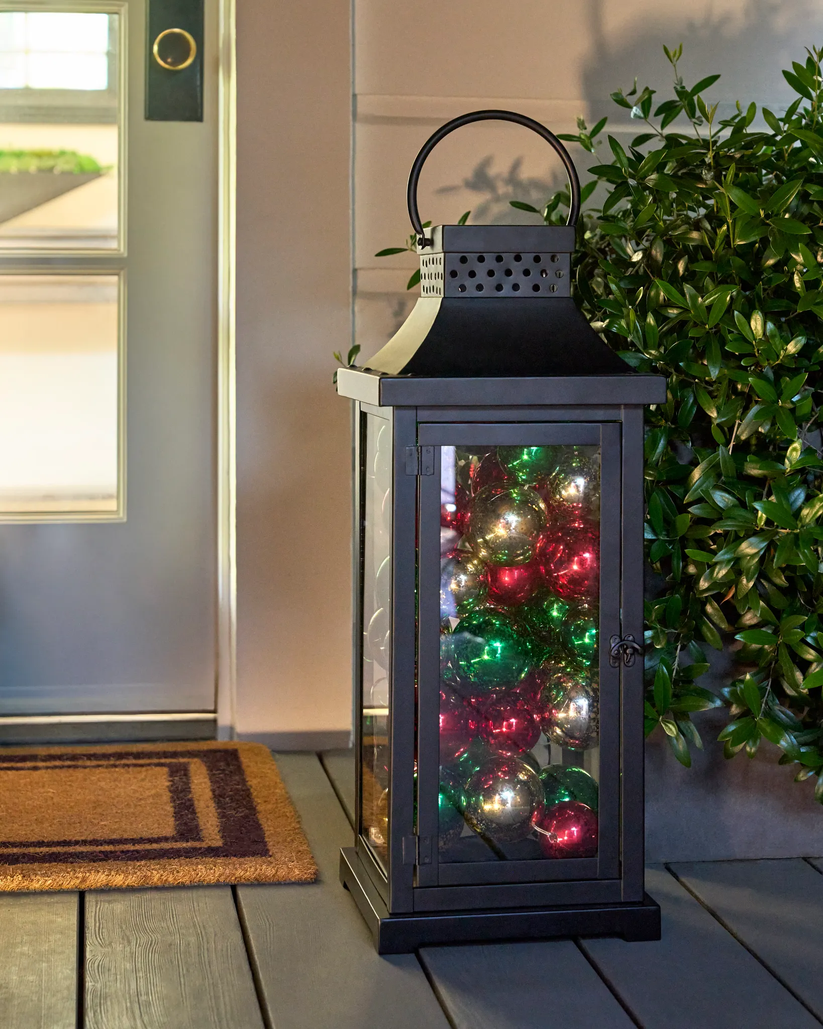 Merry & Bright Solar Lantern