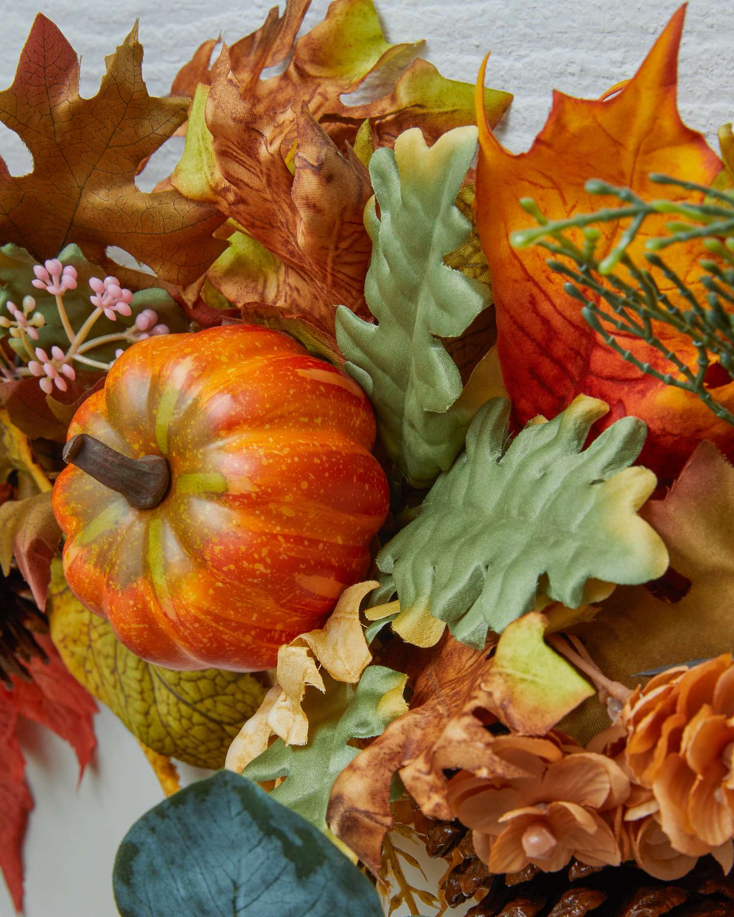 Balsam Hill Outdoor Countryside Pumpkin Grove Artificial Christmas Foliage Detail