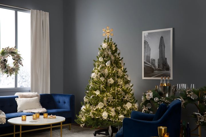 Holiday decorations matched to the era of your home really shine