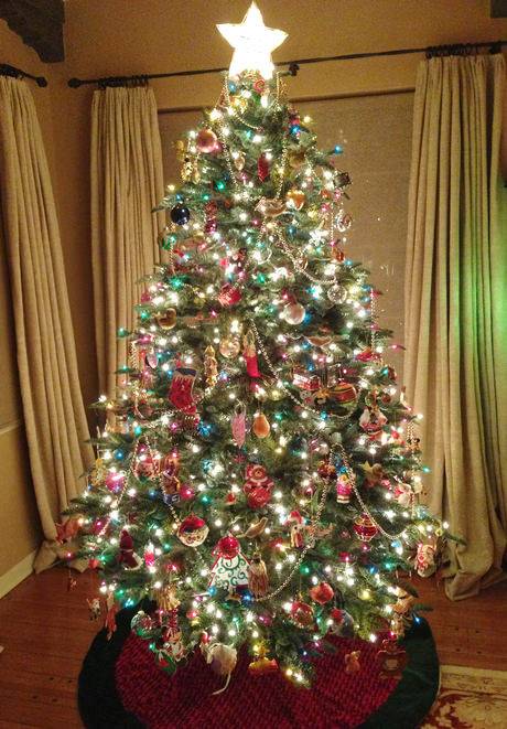 Noble Fir Artificial Christmas Trees | Balsam Hill