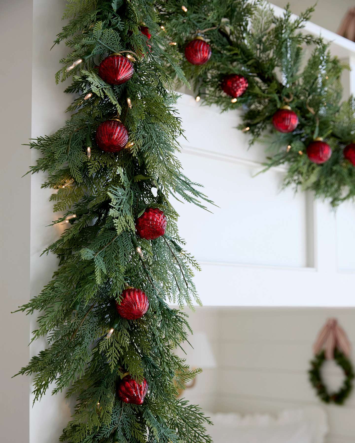 Outdoor Cedar Woods Garland