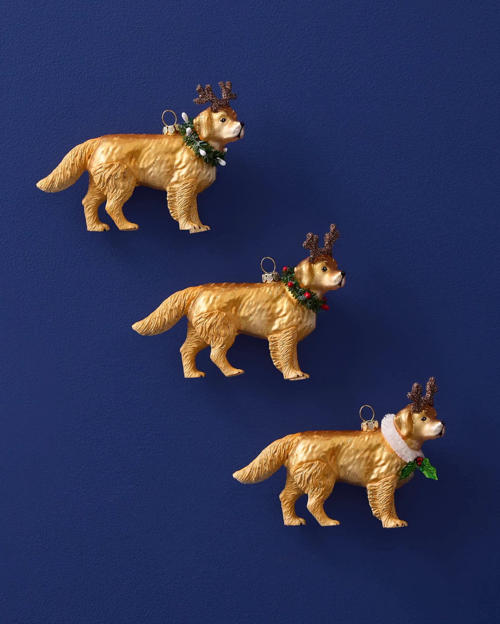 Christmas Golden Retriever Glass Ornament Set