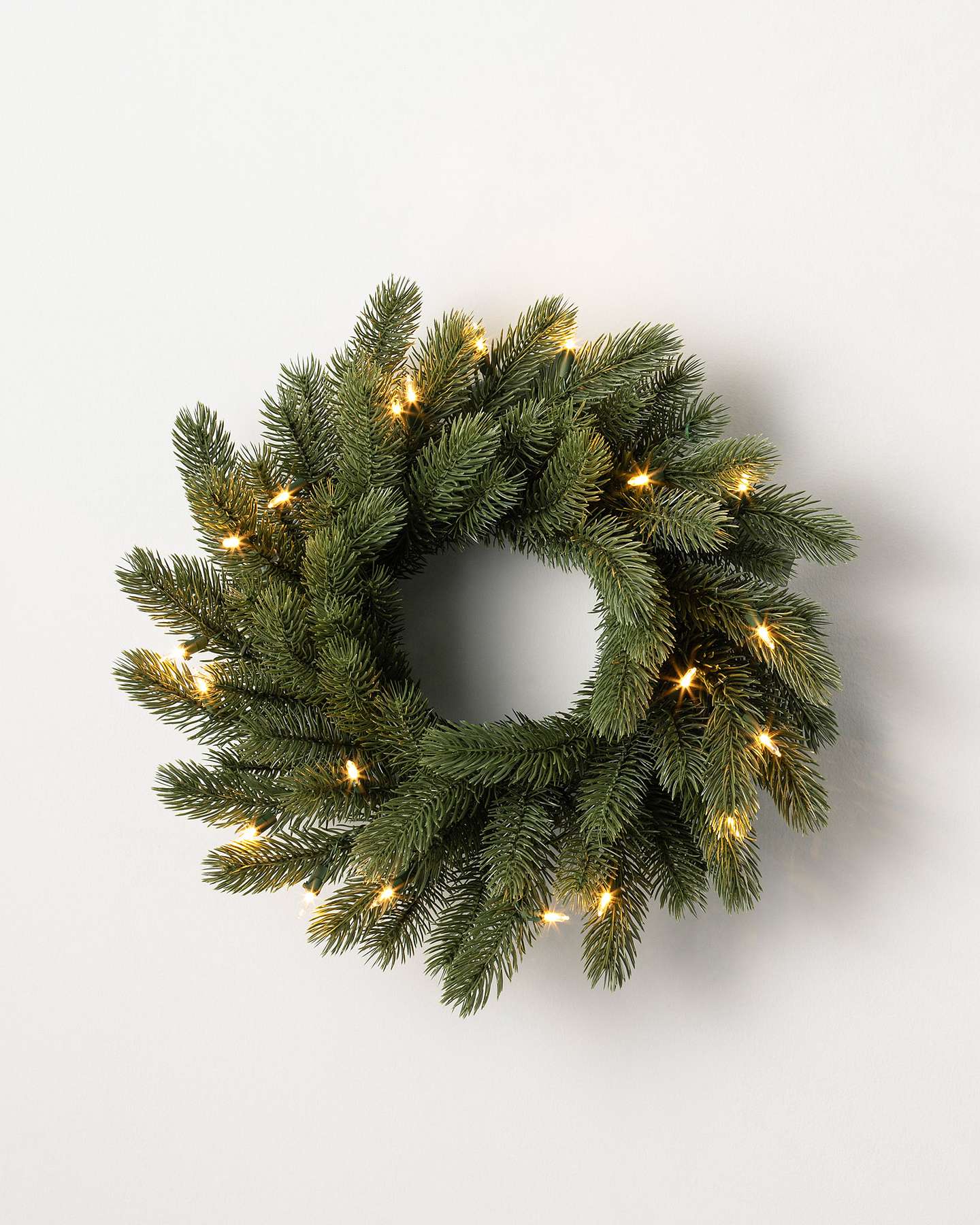 18in LEDCL Vermont White Spruce Wreath by Balsam Hill SSC