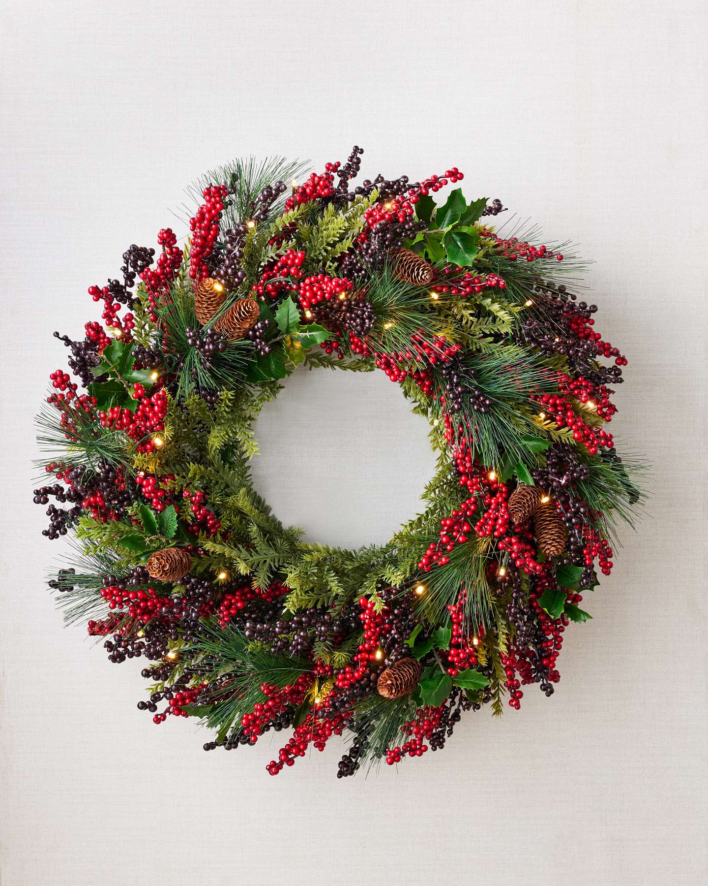 30" Berry Brilliance Wreath
