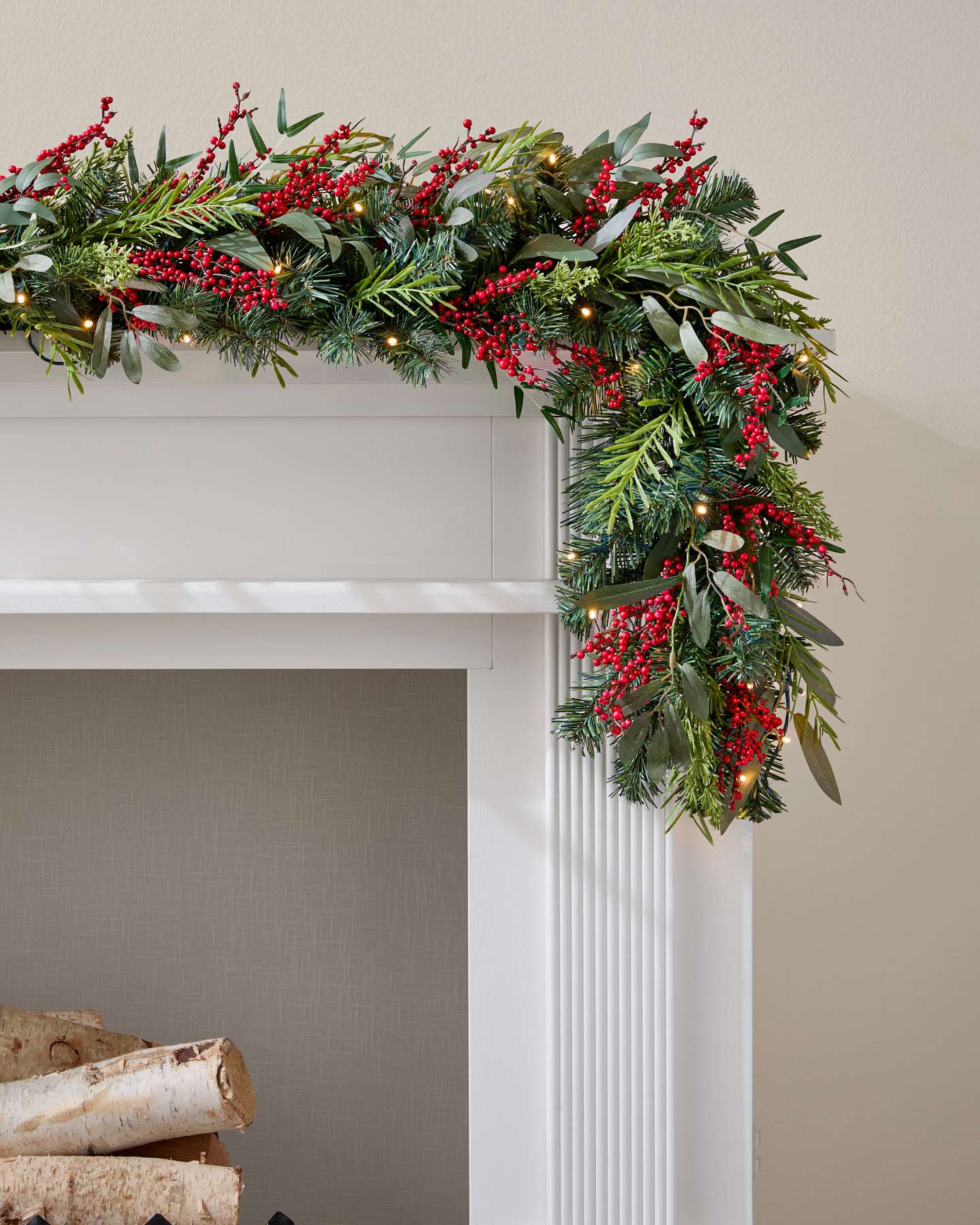 10' Evergreen Pepper Berry Garland