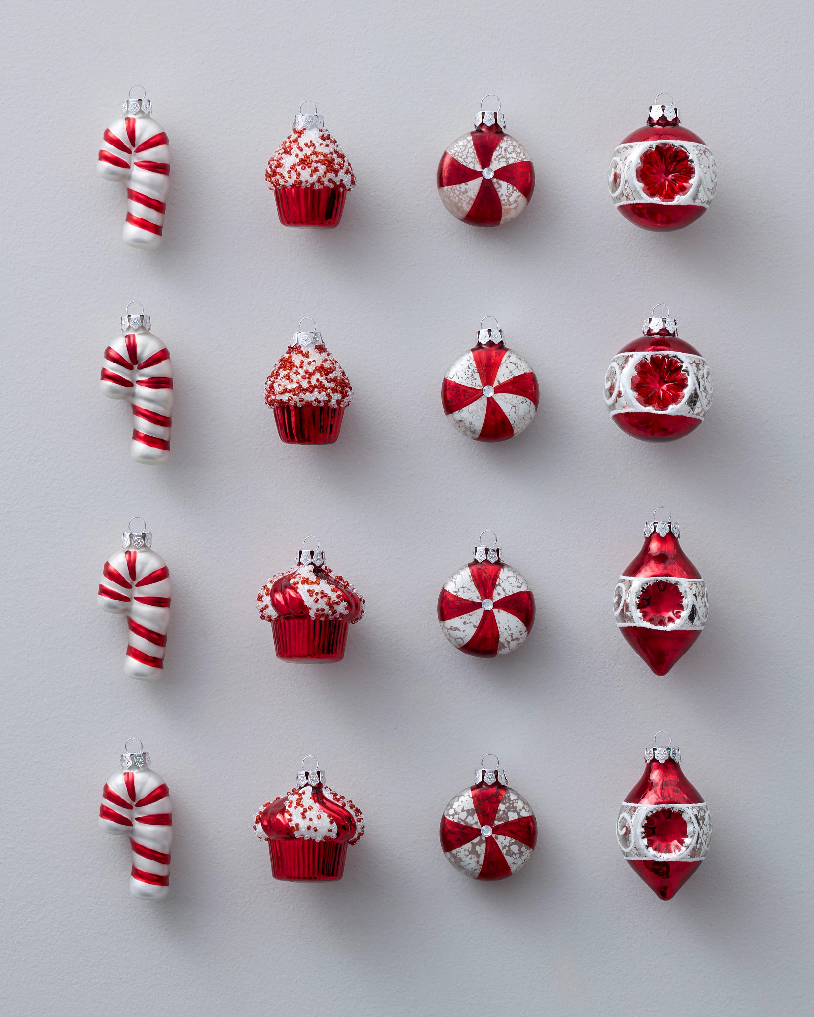 Vintage Peppermint Mini Ornament Set
