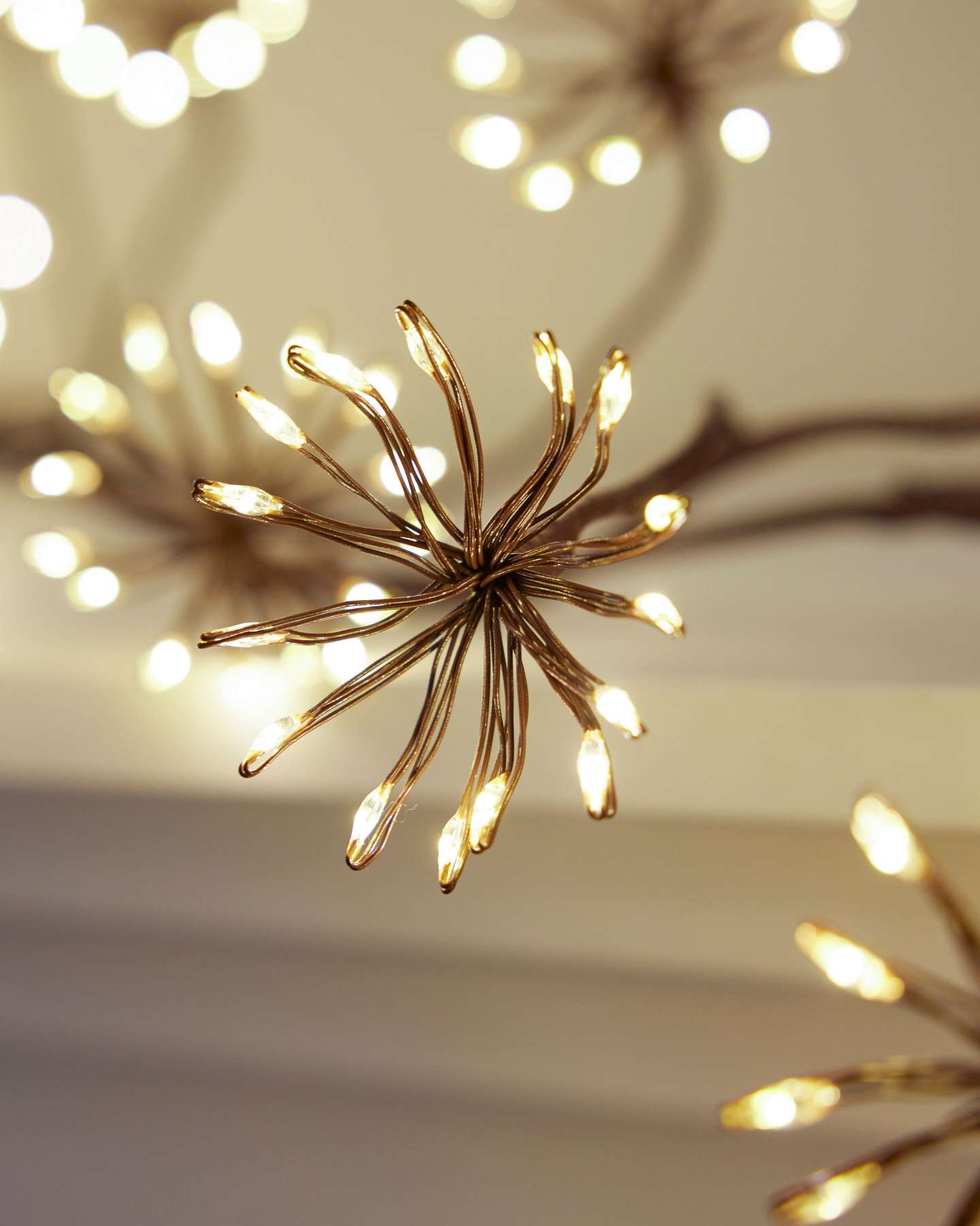6' Brown Outdoor Lit Cluster Fairy Starburst Garland