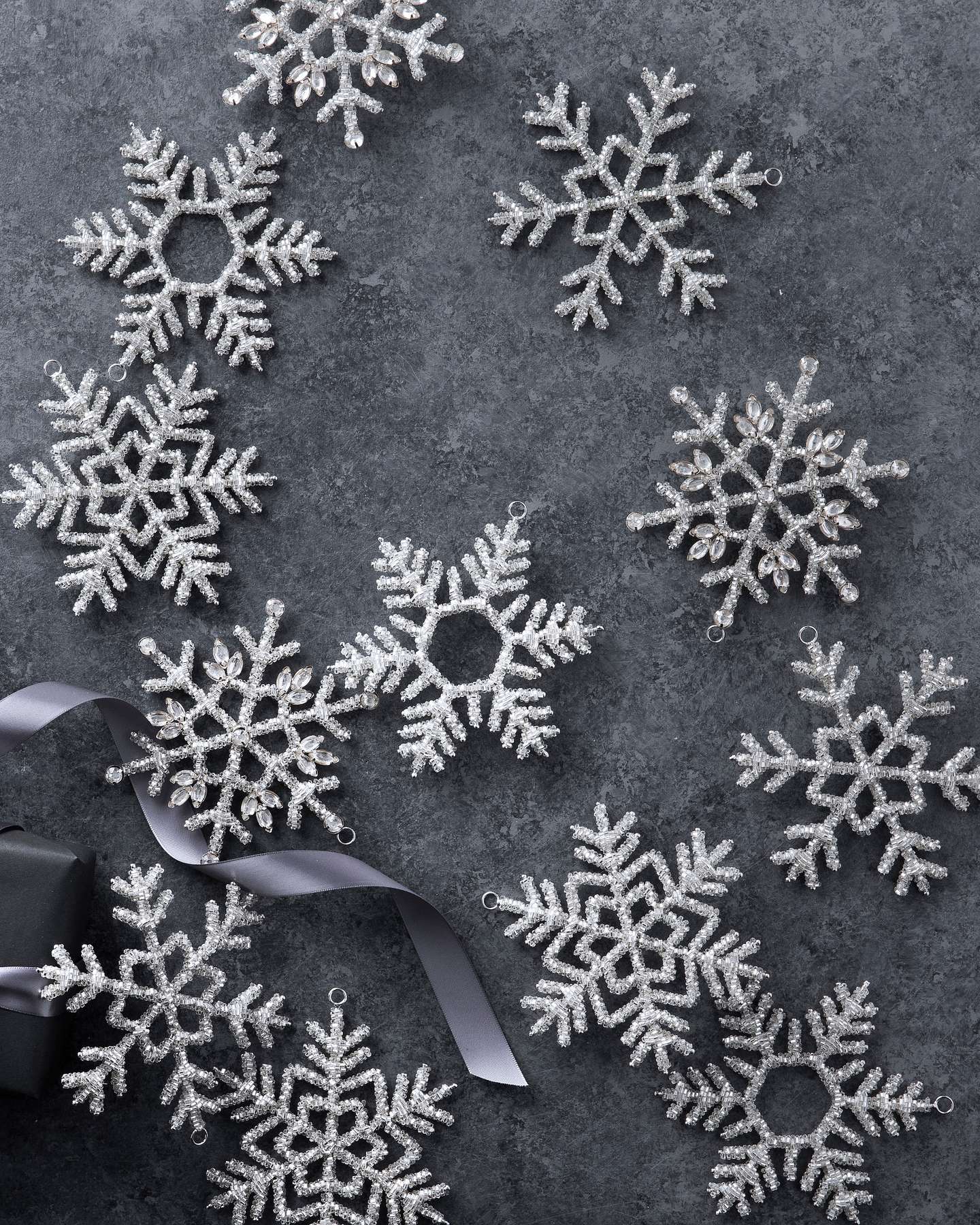 Balsam Hill Beaded Snowflake Christmas Ornament Set of 12 Display