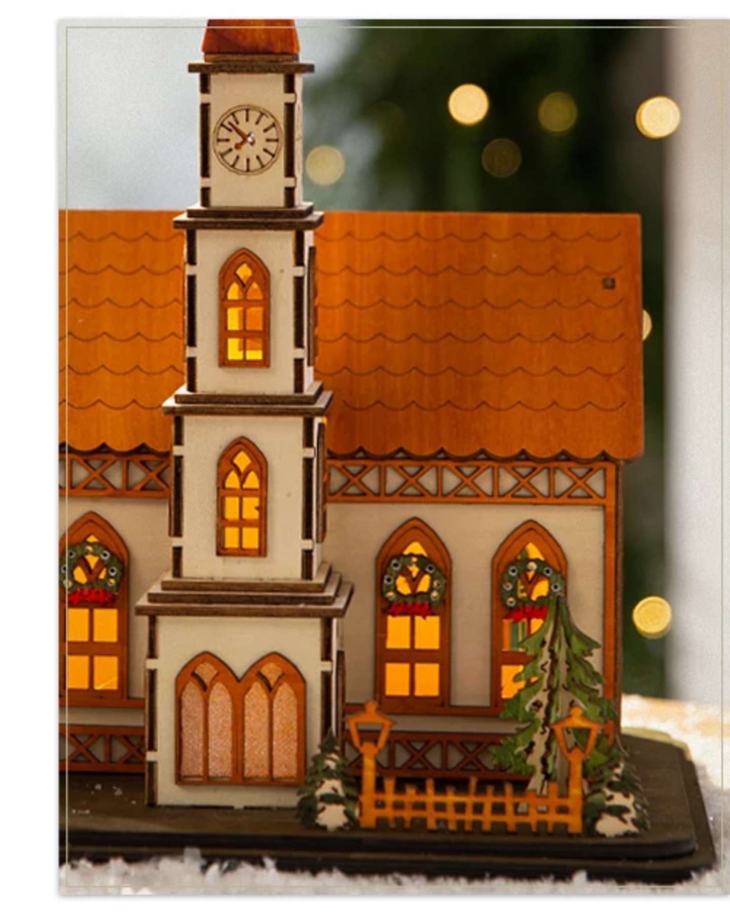 Balsam Hill Lit Merry Olde Christmas Town Holiday Decoration Display