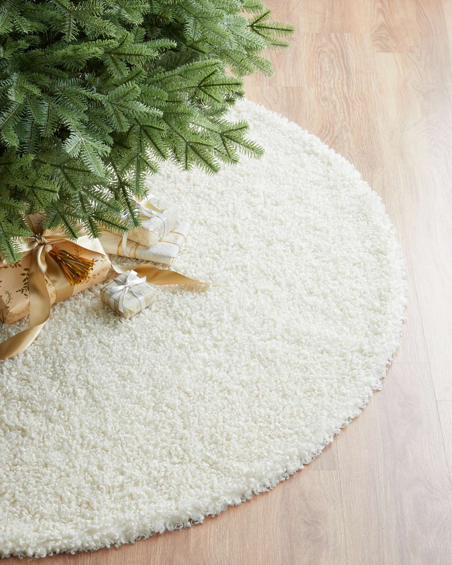 60" Ivory Bouclé Tree Skirt