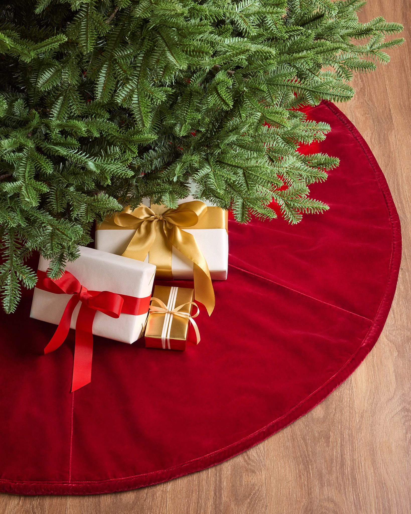 Red Luxe Velvet Tree Skirt