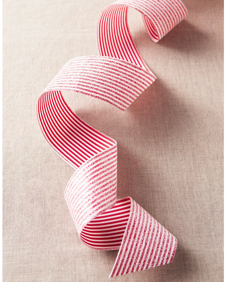 Ribbon outlet
