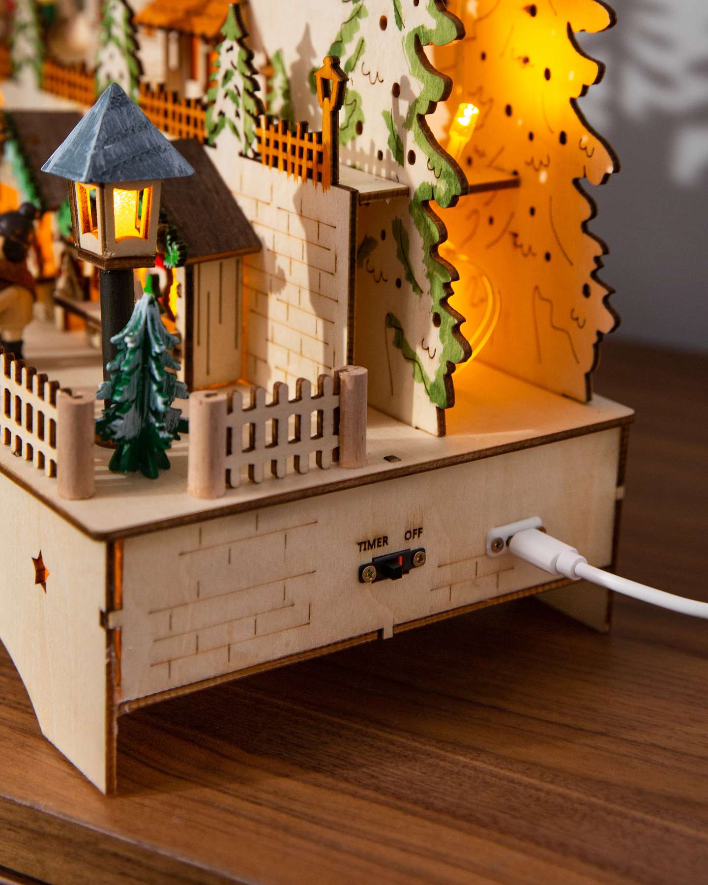 Balsam Hill Lit Wooden Animated Scene Controls Feature