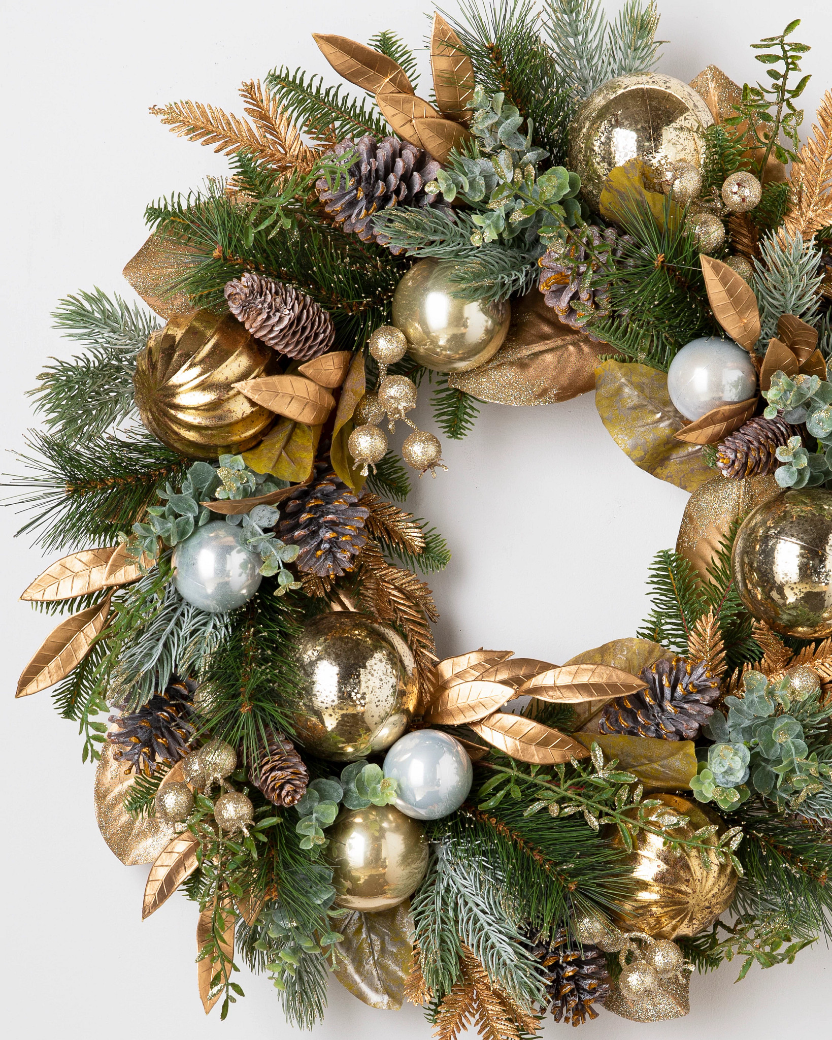 Gilded Forest Artificial Christmas Wreath | Balsam Hill
