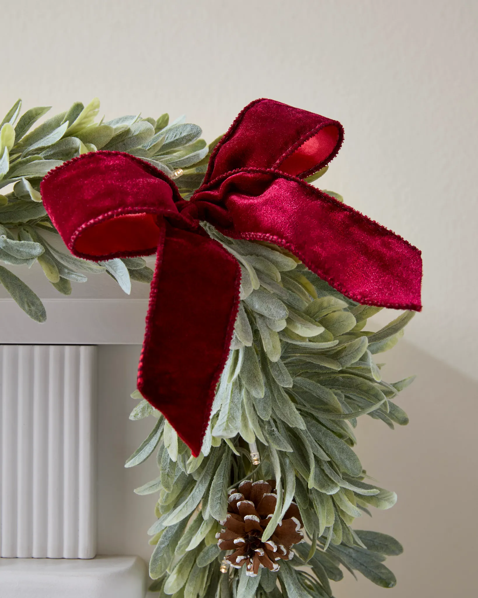 Winterberry Mistletoe Garland