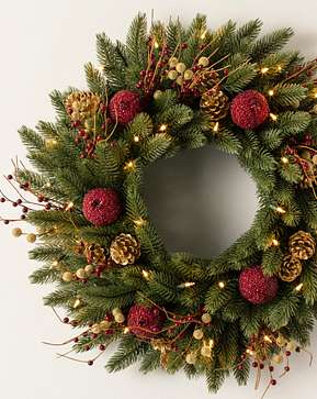 Vermont White Spruce® Bordeaux Wreath Vermont White Spruce® Bordeaux Wreath