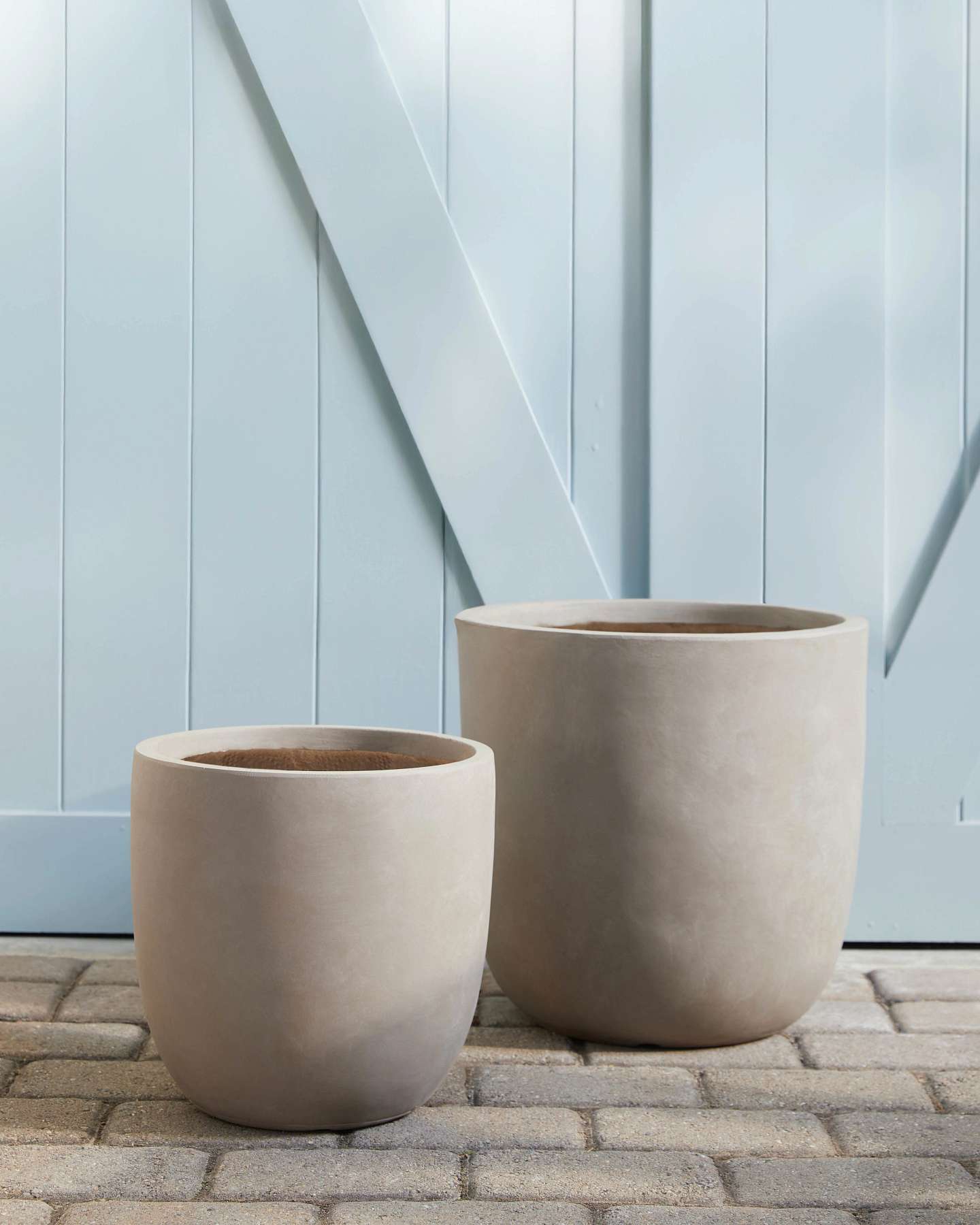 Balsam Hill Beige Outdoor Grecian Planter Lifestyle Outdoor Display