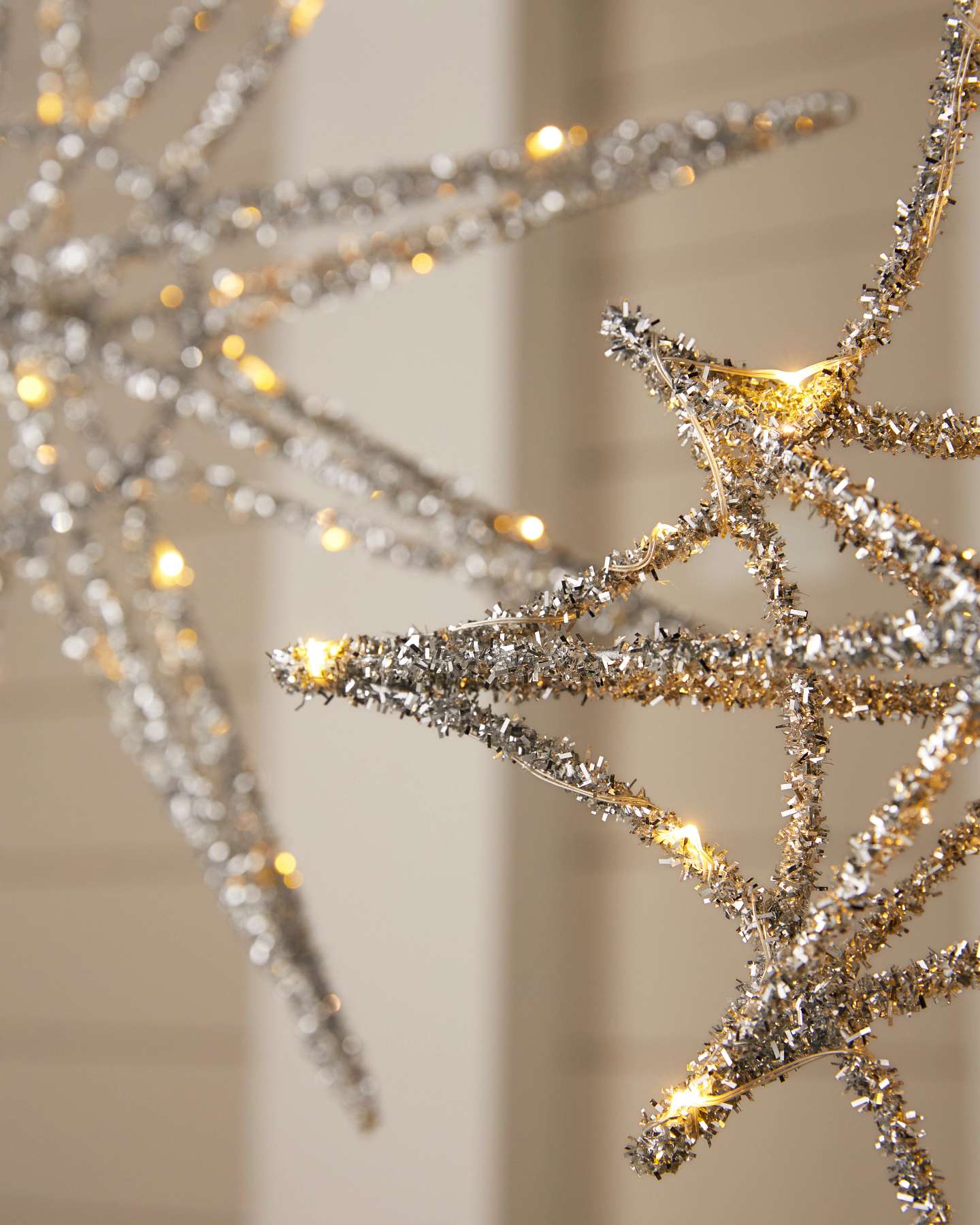 Balsam Hill Silver Outdoor Lit Tinsel Stars Set of 3 Close-Up
