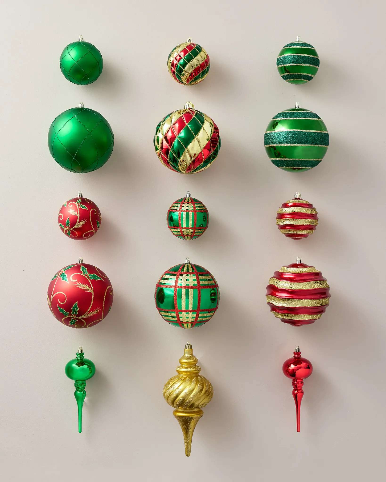 Merry Mix Shatter-Resistant Ornament Set