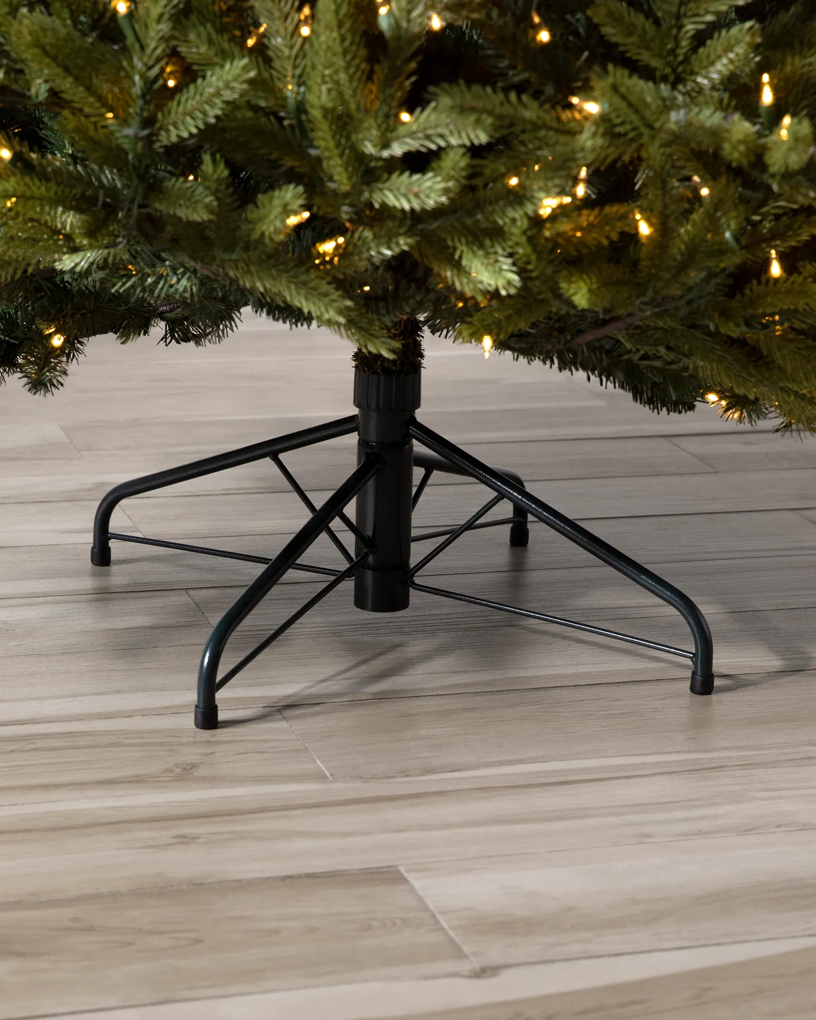 Northern Norway Spruce Artificial Christmas Trees | Balsam Hill