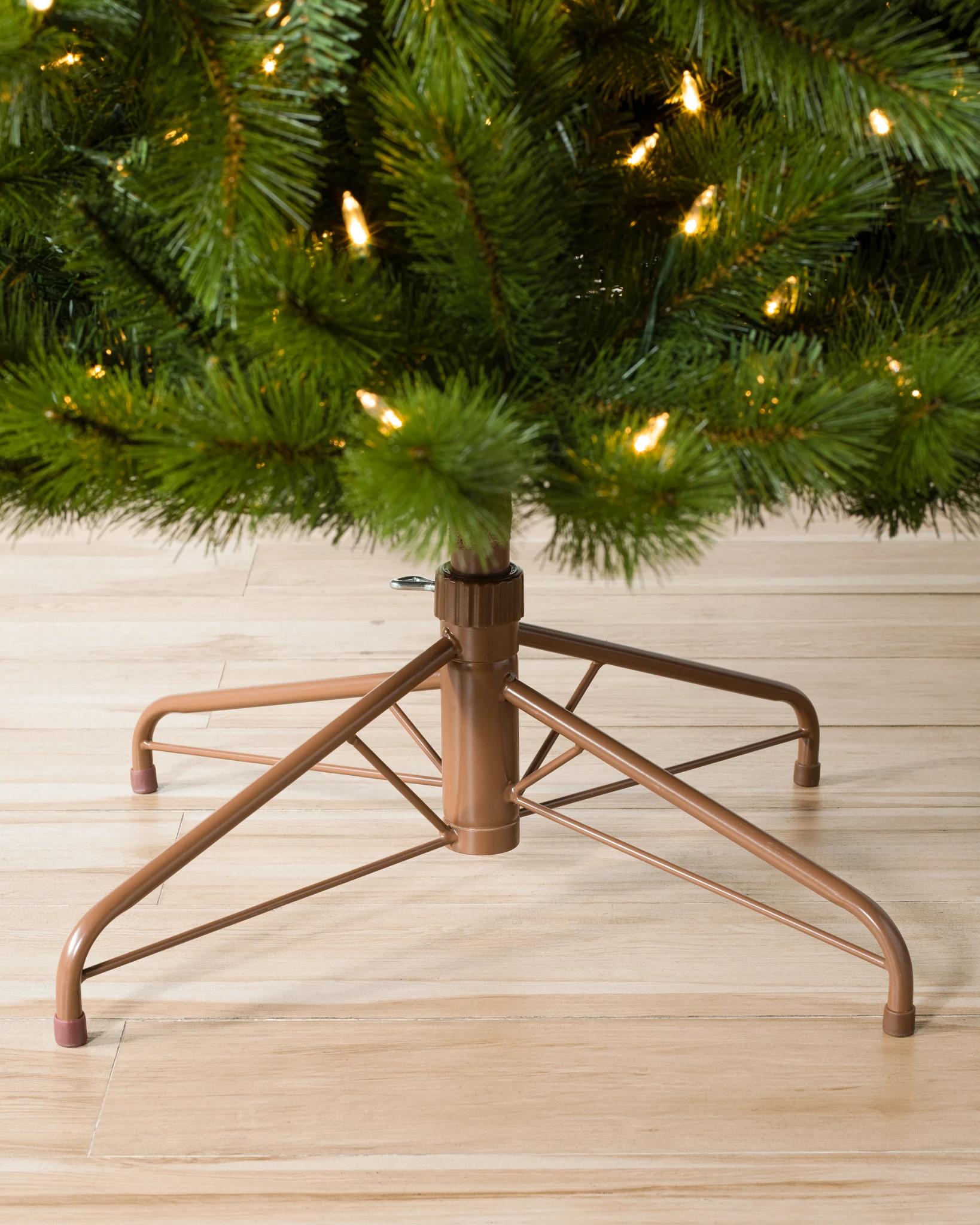 Knstliche Weihnachtsbume  Nordmanntannen Standard | Balsam Hill