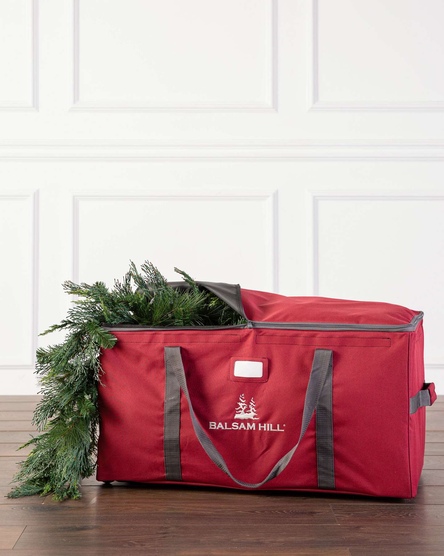 Boîte de rangement polyvalent à roulettes Balsam Hill | Présentation du produit