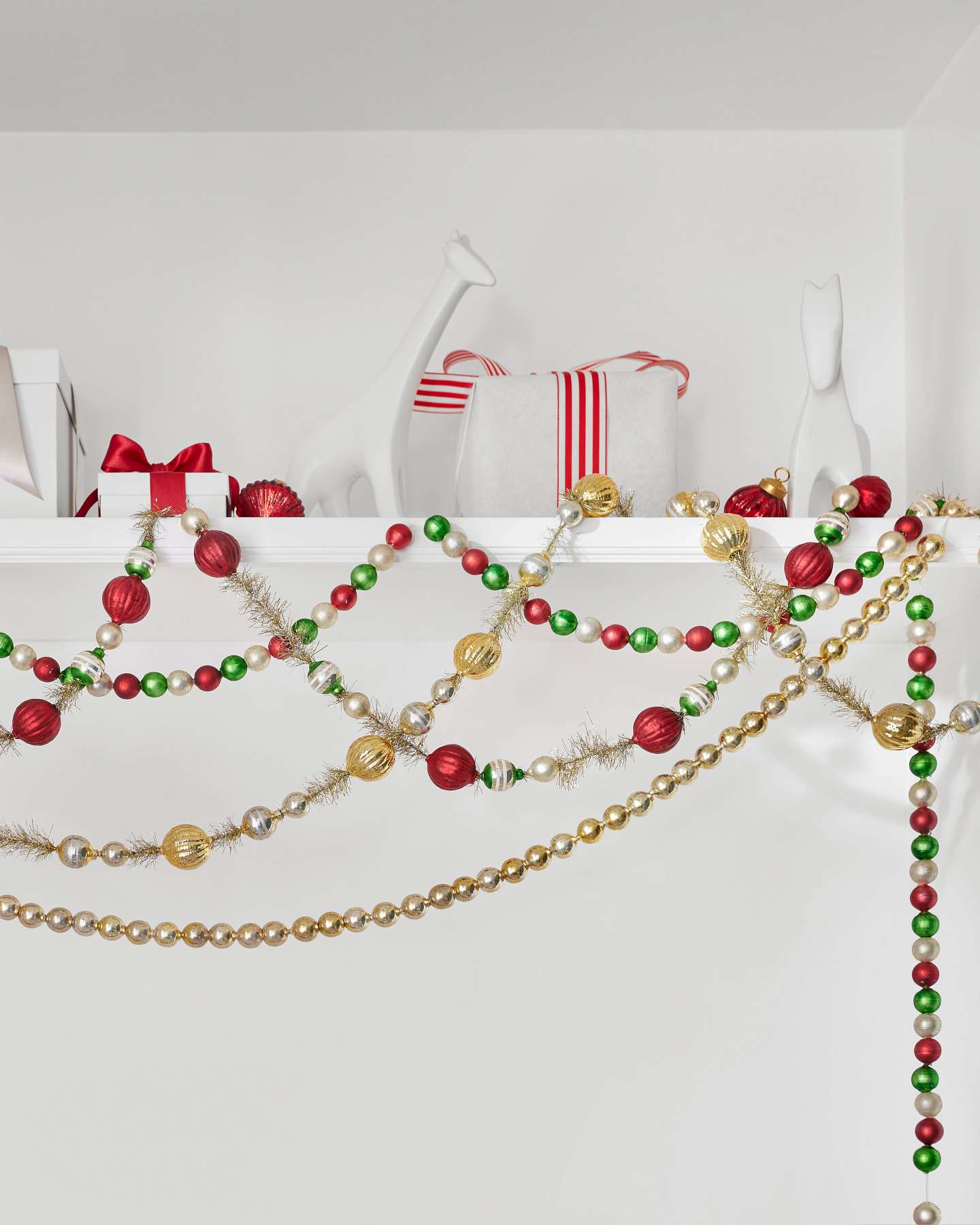 Gold Bead Tree Garland Set