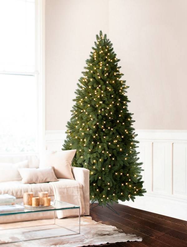 Park Avenue Corner Prelit Christmas Tree | Balsam Hill