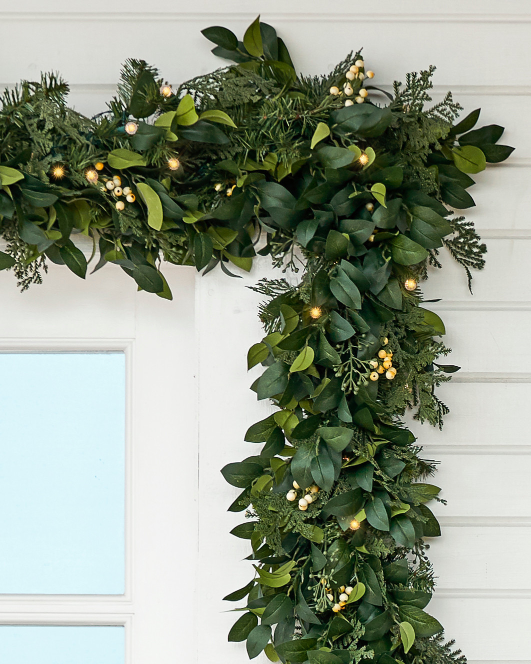 Outdoor White Berry Cypress Garland