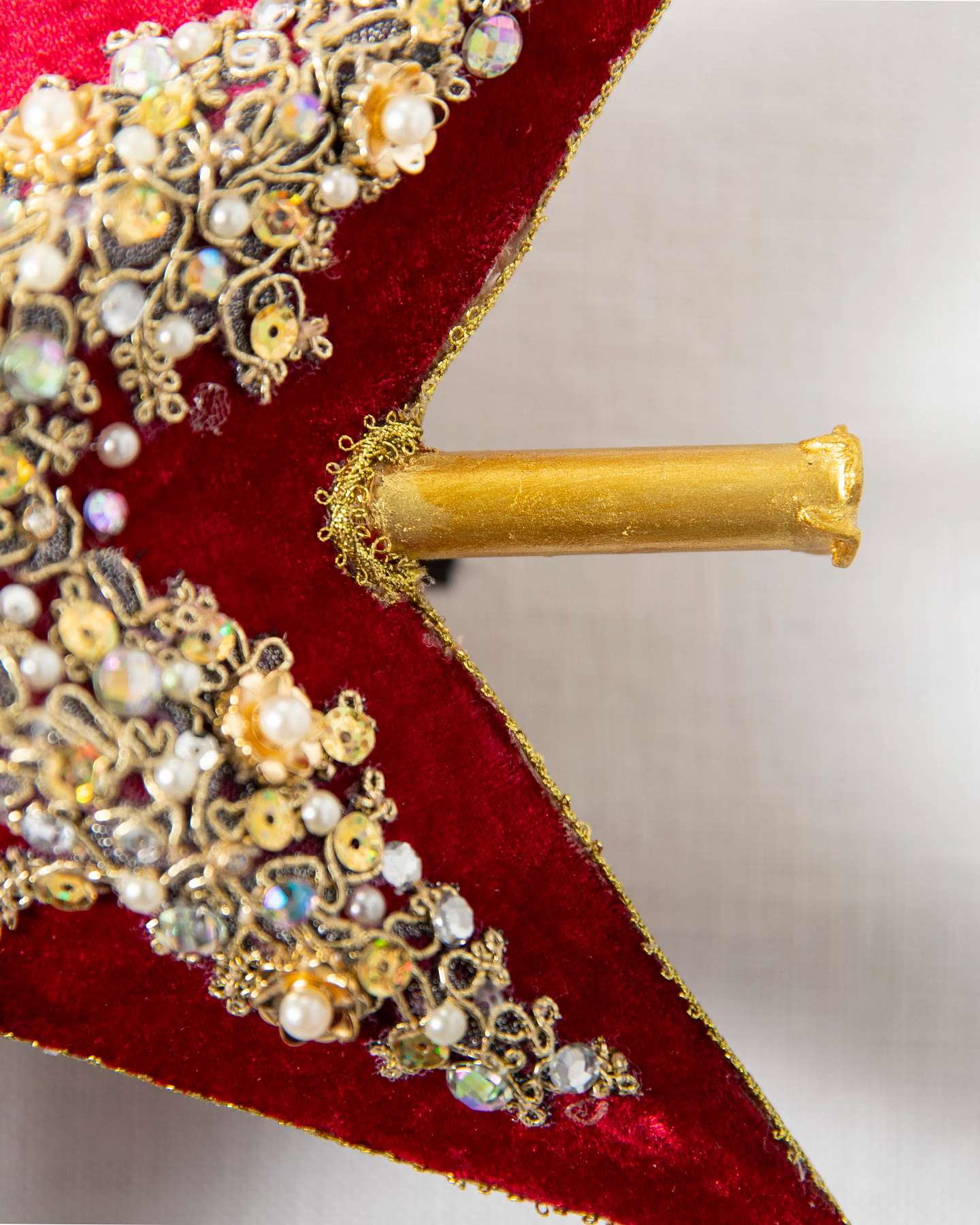 Balsam Hill Red Star Beaded Artificial Christmas Tree Topper Closeup View
