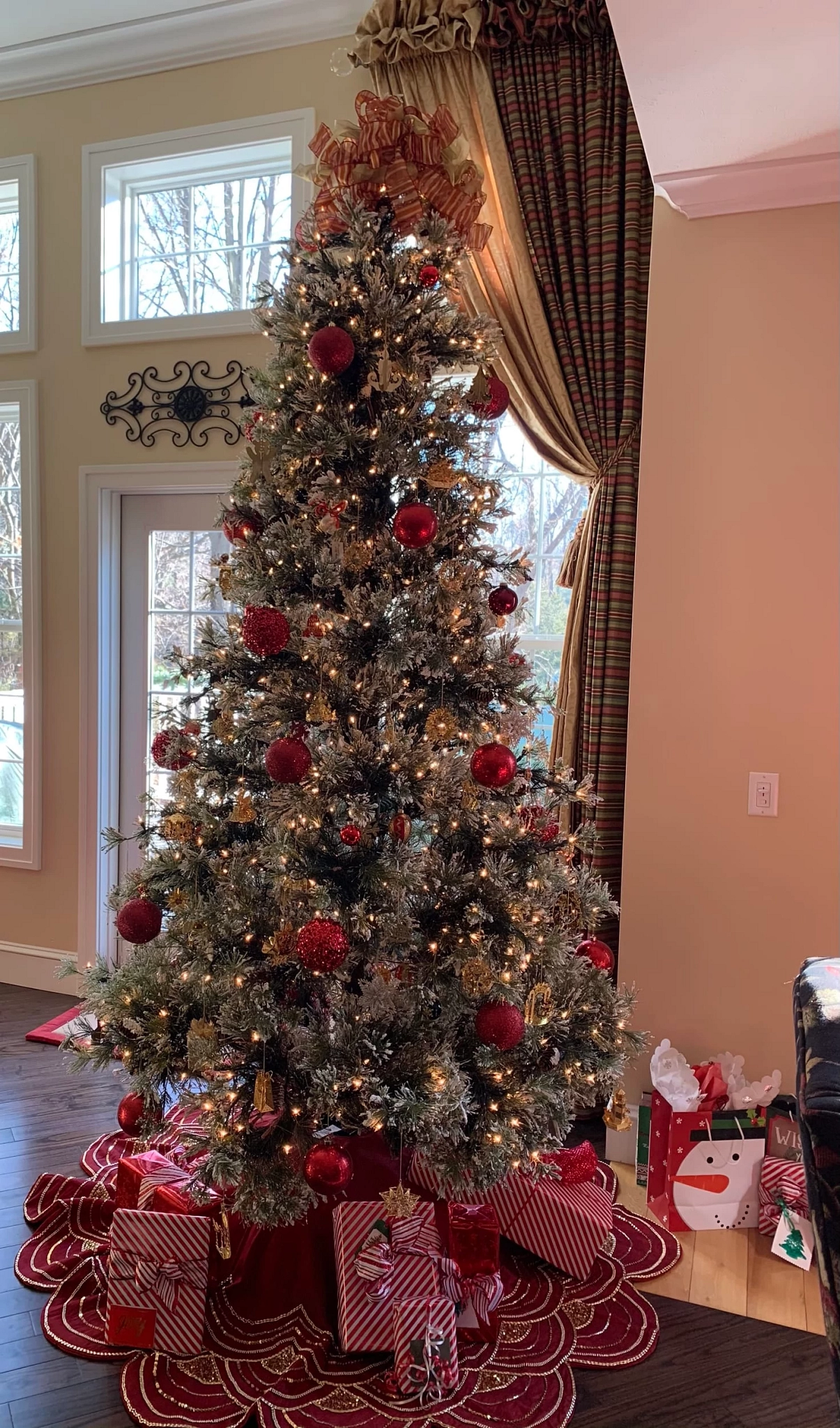 Silver sales christmas skirt