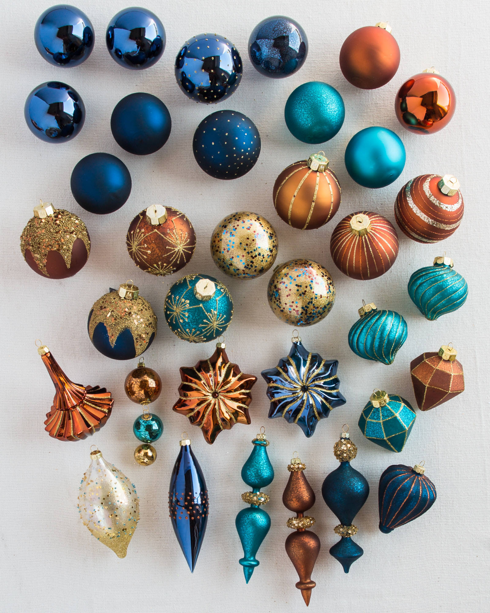 Georgetown Christmas Ornament Set | Balsam Hill