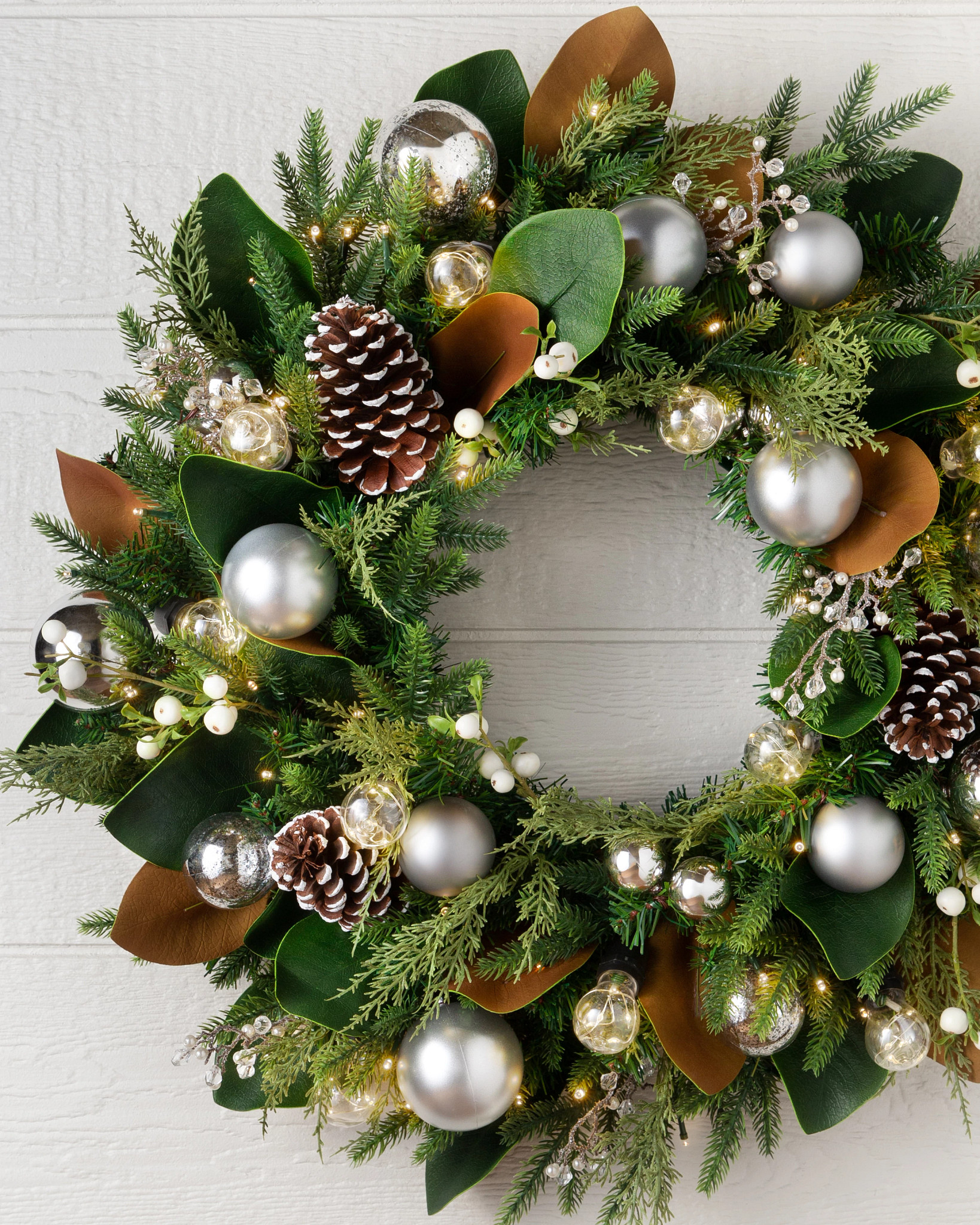 Outdoor Sterling Memories Wreath