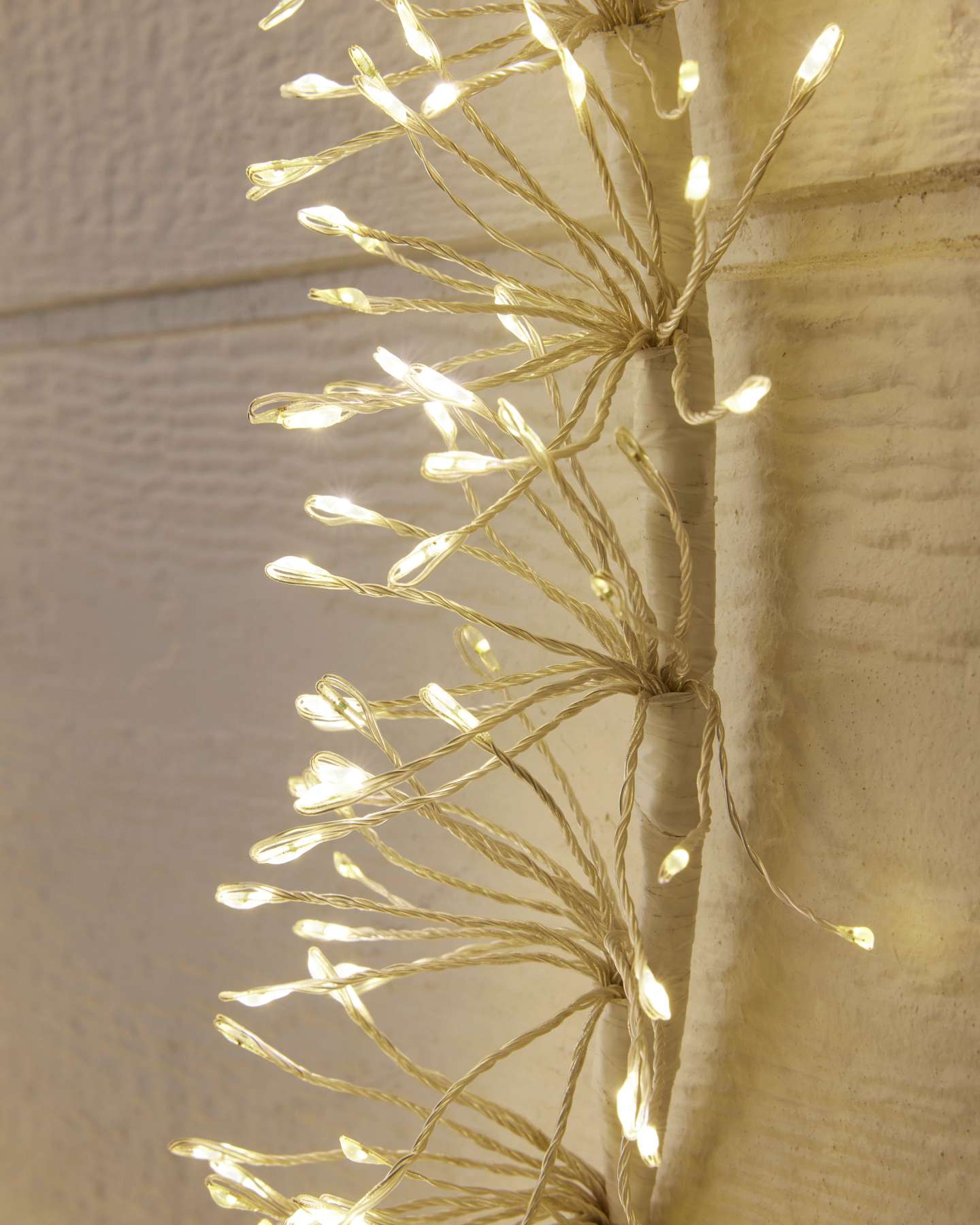 Balsam Hill Outdoor Lit Cluster Fairy Artificial Christmas Wreath Close-Up View