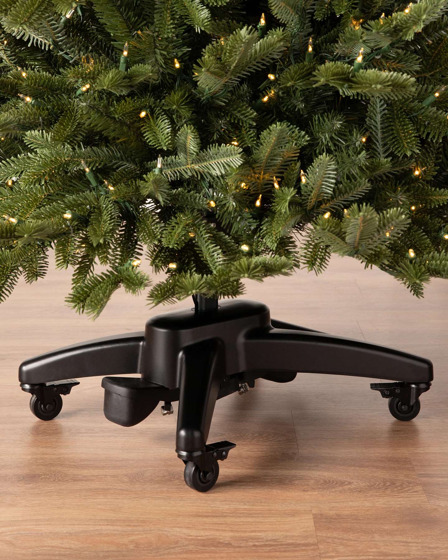 Balsam Hill Fraser Fir Flip Artificial Christmas Tree Flip Stand Feature