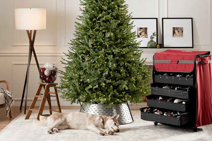 Real vs Artificial Christmas Trees: Which is Better? | Balsam Hill