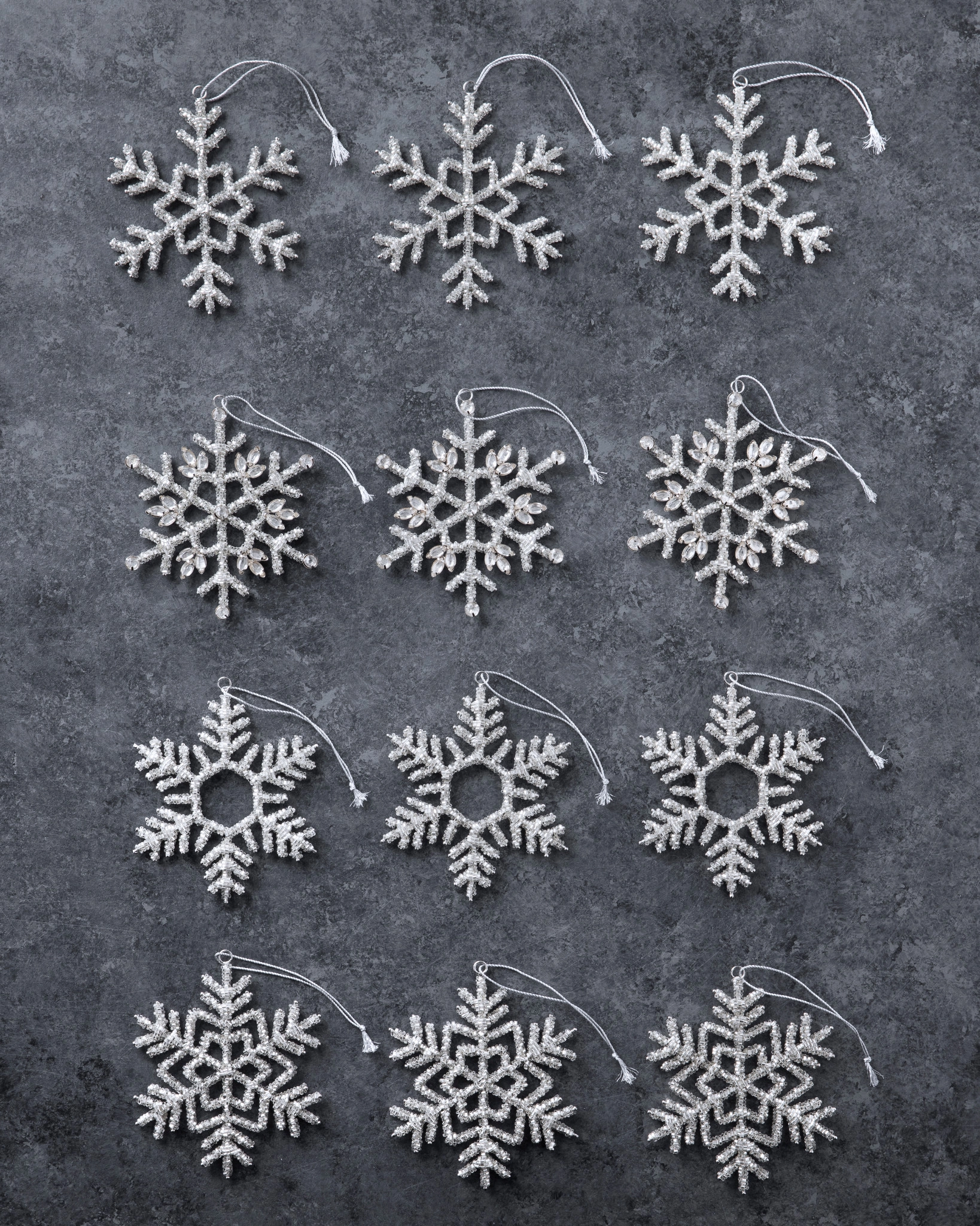  Large Snowflakes - Set of 5 White Glittered Snowflakes