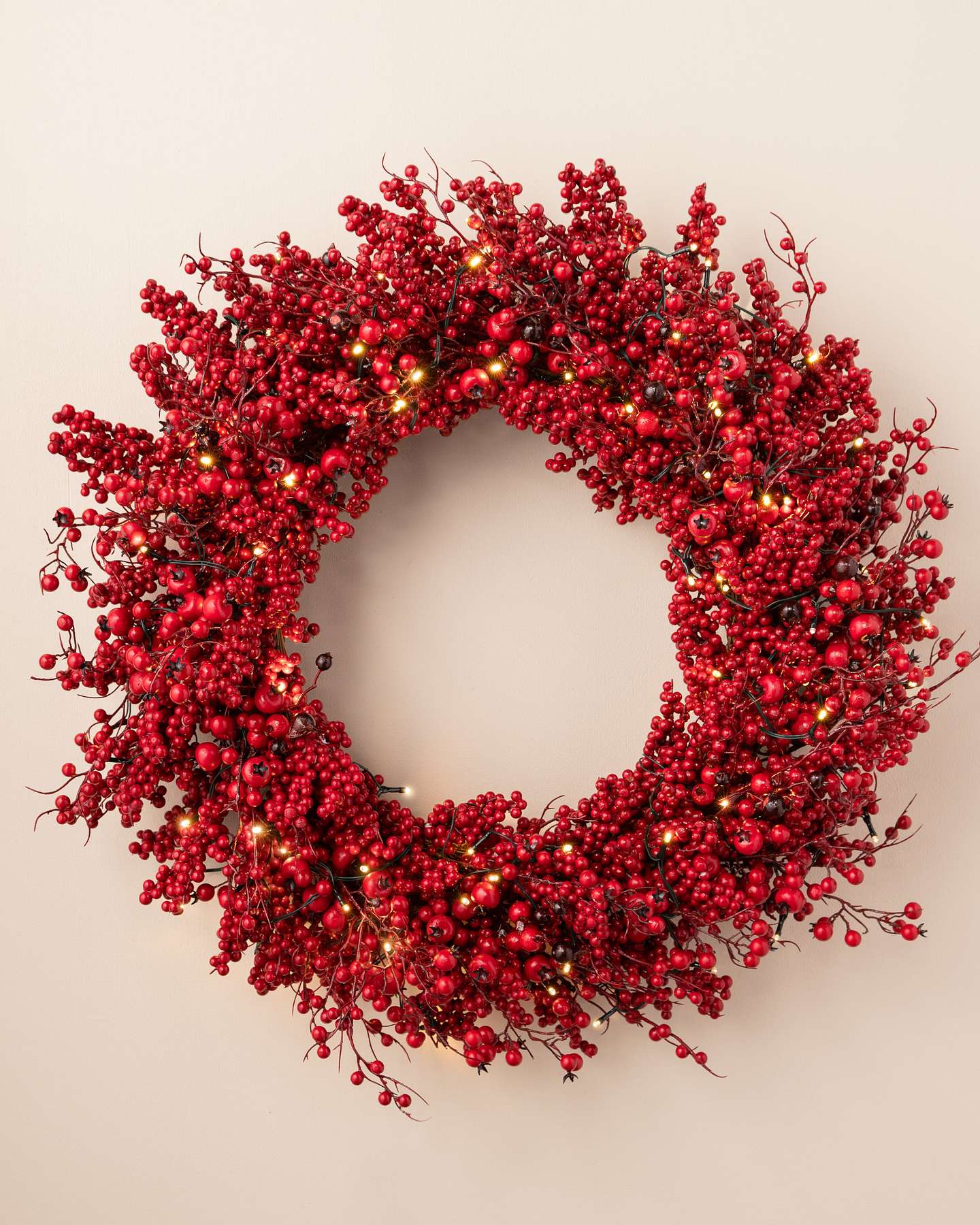 Balsam Hill Festive Red Berry Artificial Christmas Wreath 28-Inch LED Clear Display