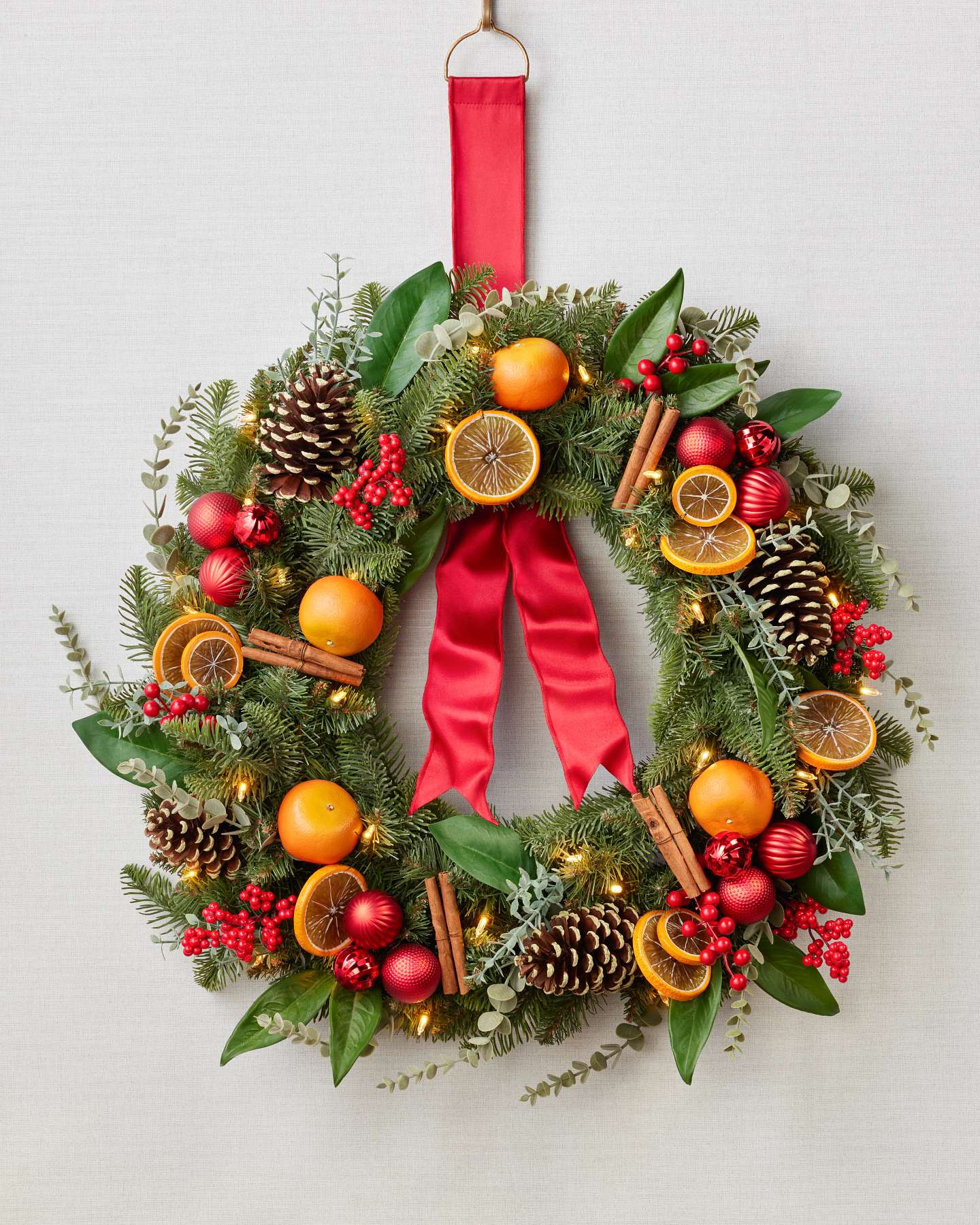 Balsam Hill 26-inch Citrus Spice Wreath Styled Scene