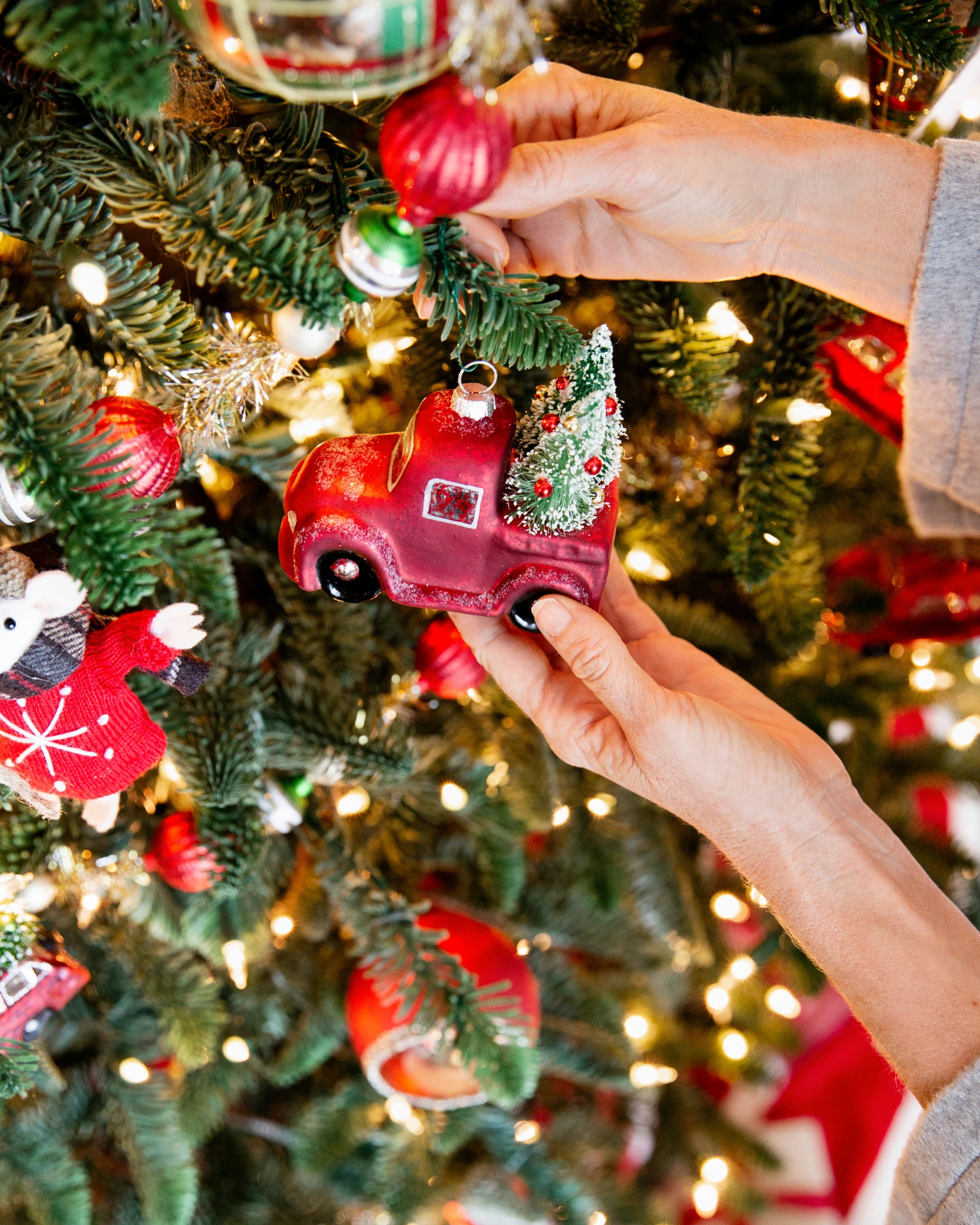 Christmas Cabin Ornament Set by Balsam Hill Lifestyle 65