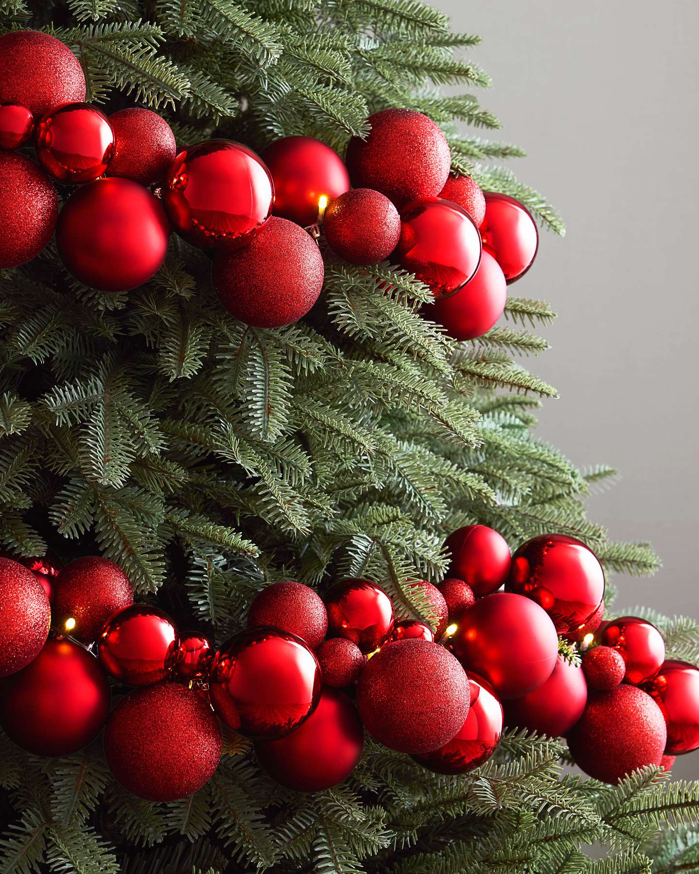 6' Red Shatter Resistant Tree Garland