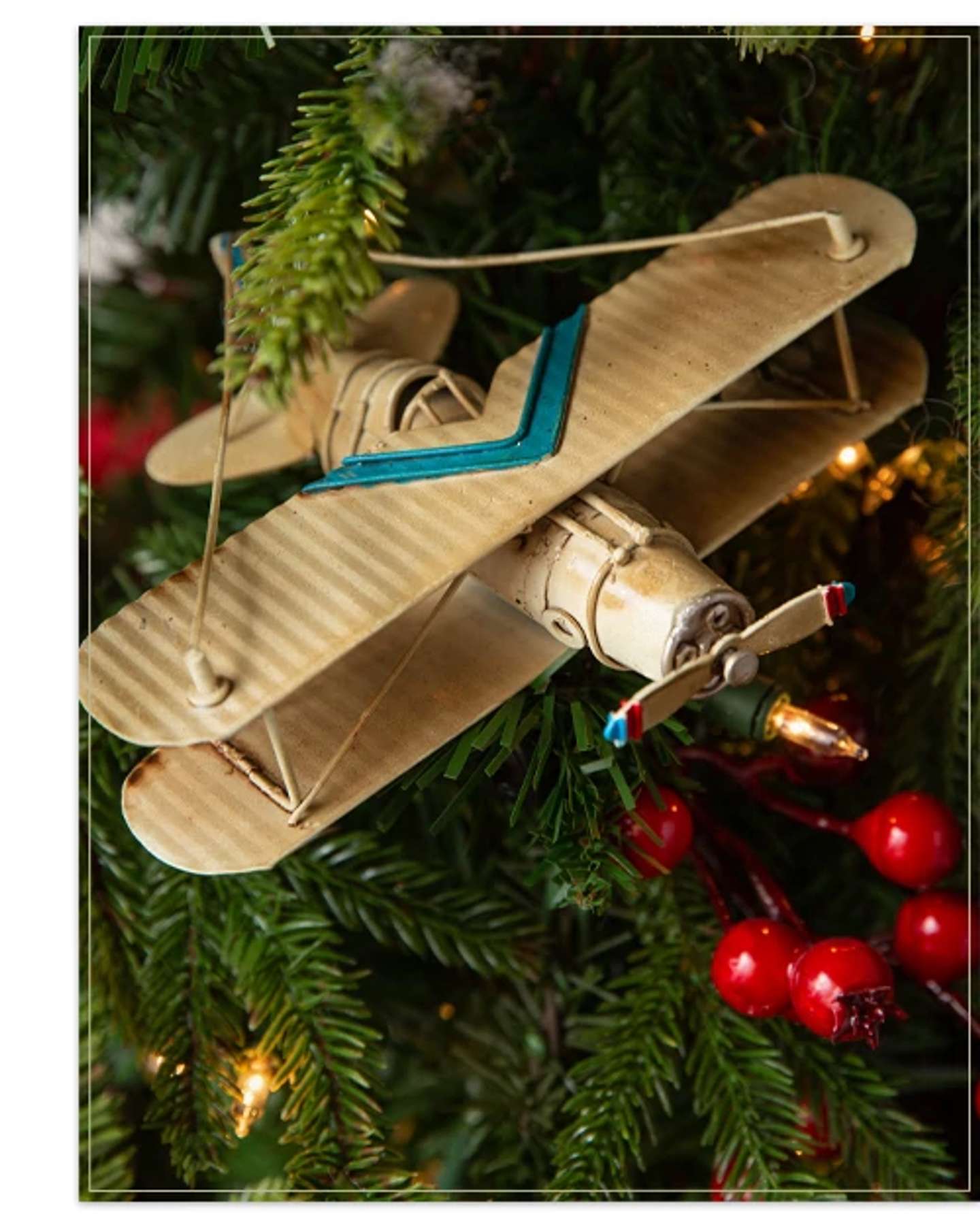 Balsam Hill Holiday Adventure Life Size Santa Closeup of Plane Ornament