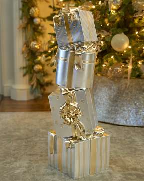 Outdoor Stacked Gifts Outdoor Stacked Gifts