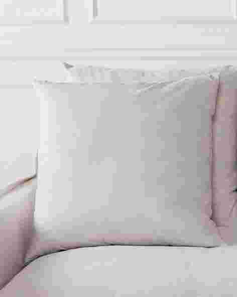 22in Down Pillow Insert by Balsam Hill SSC