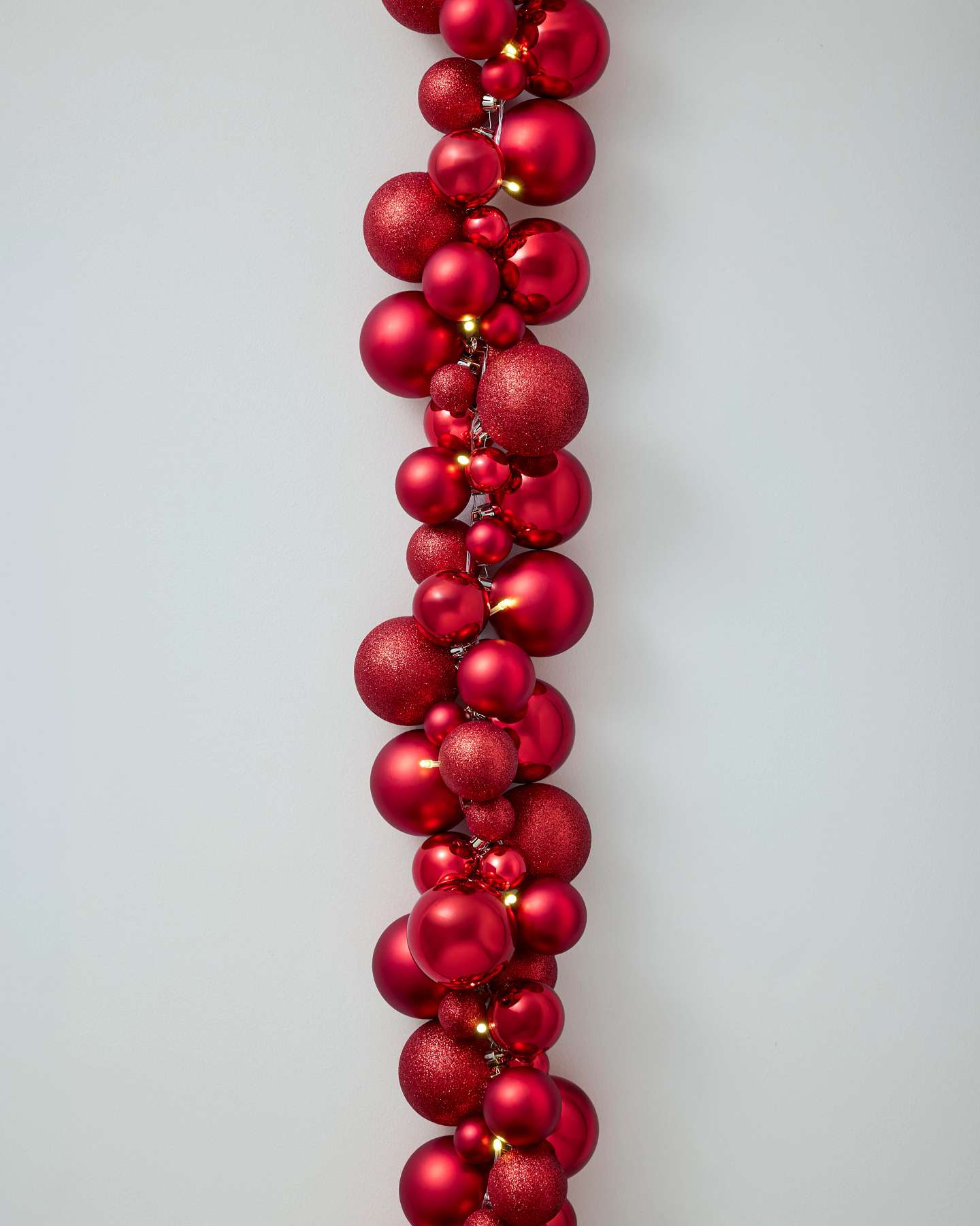 6' Red Shatter Resistant Tree Garland