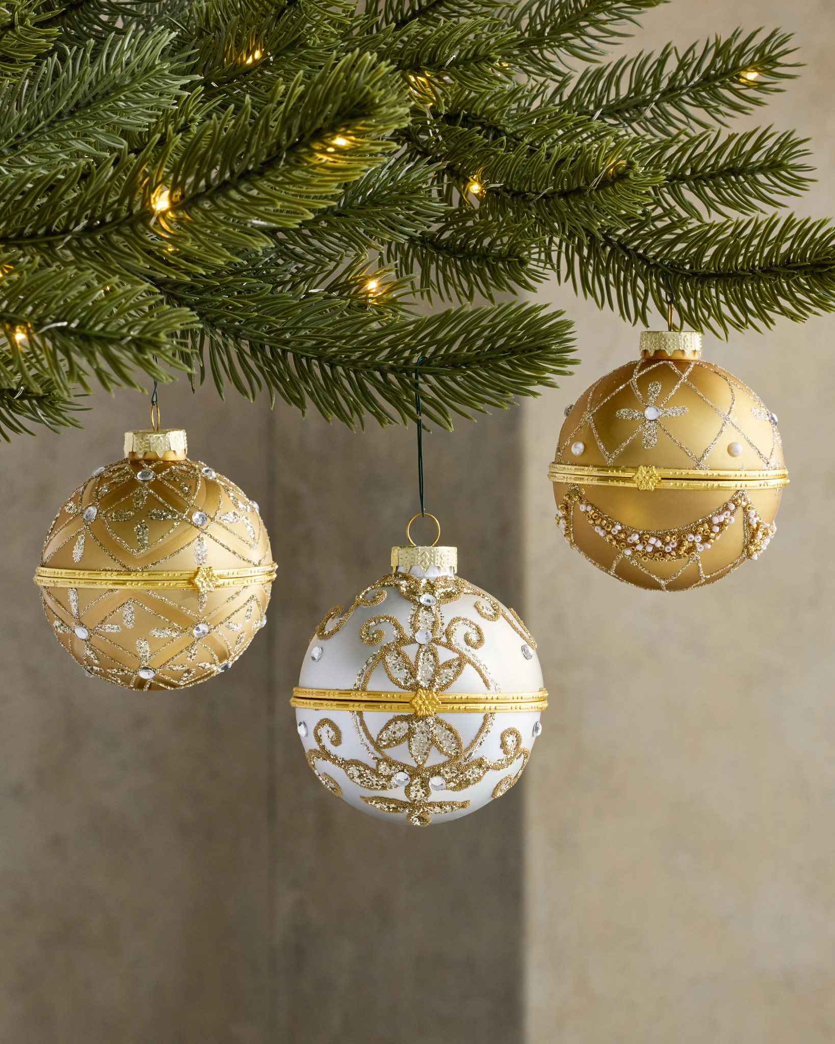 BH Heritage Jewelled Large Bauble Set