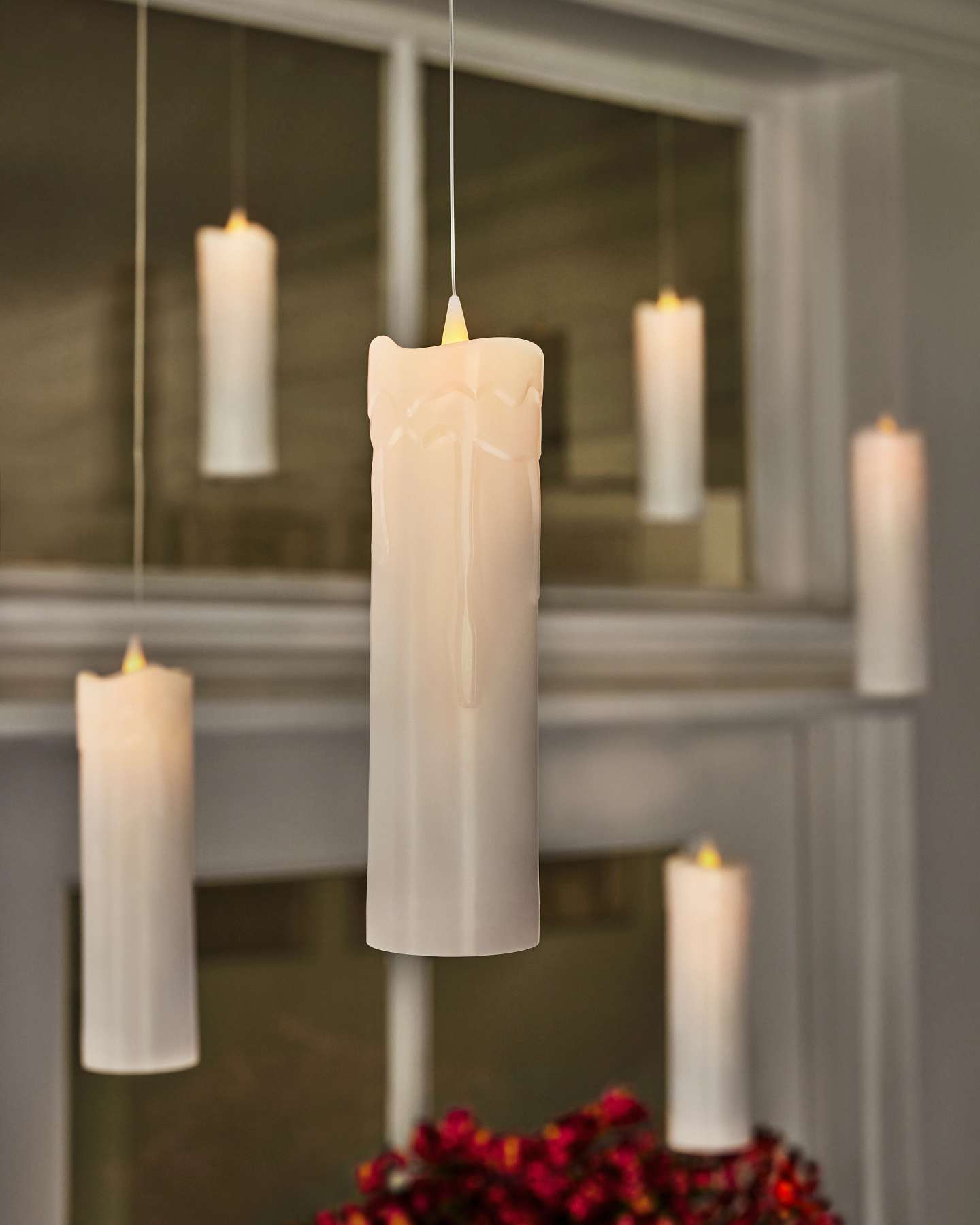 Balsam Hill Outdoor Spellbound Floating LED Candle Set in a Charming Display