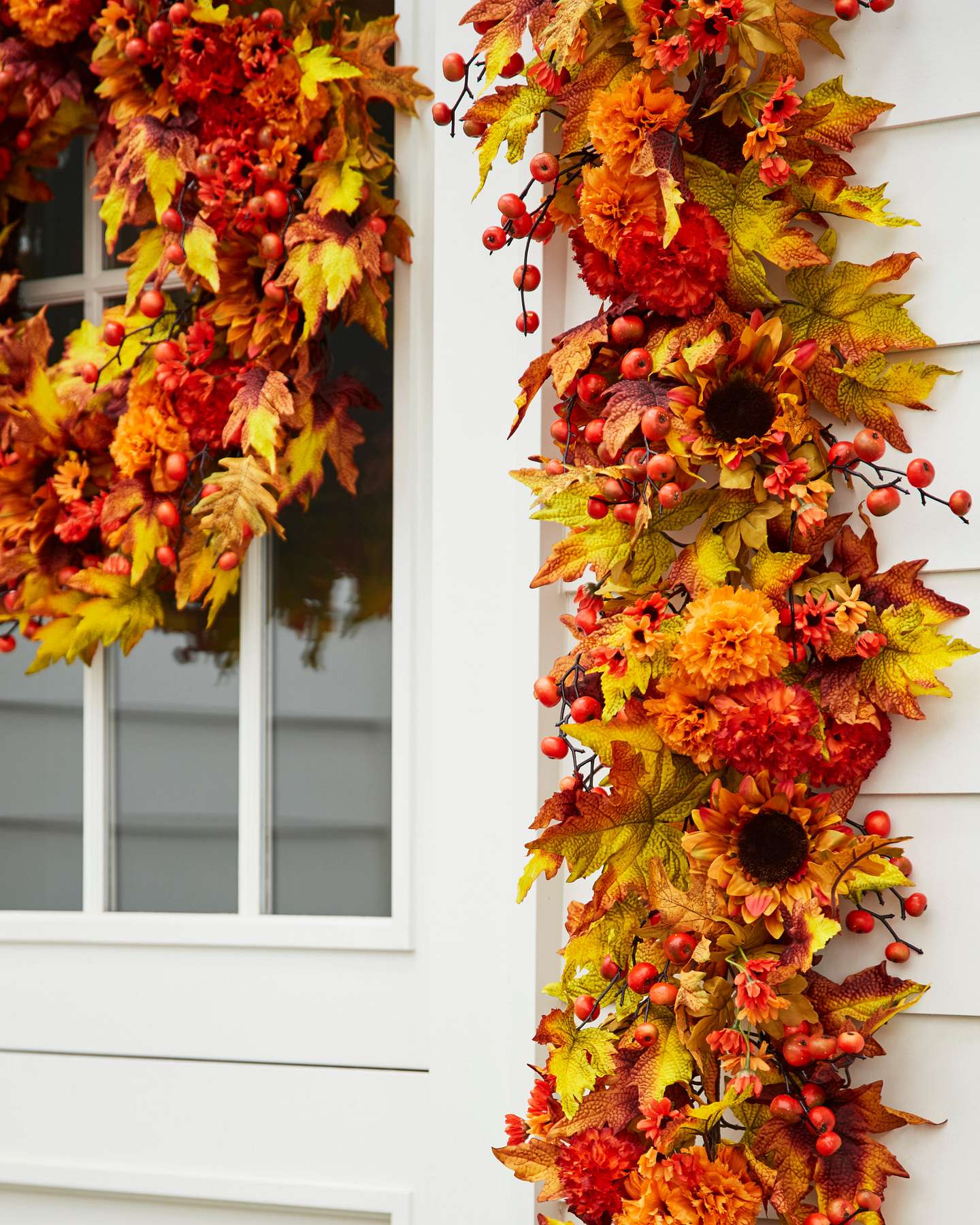 Balsam Hill Outdoor Sunburst Mums Artificial Fall Foliage Stunning Seasonal Décor